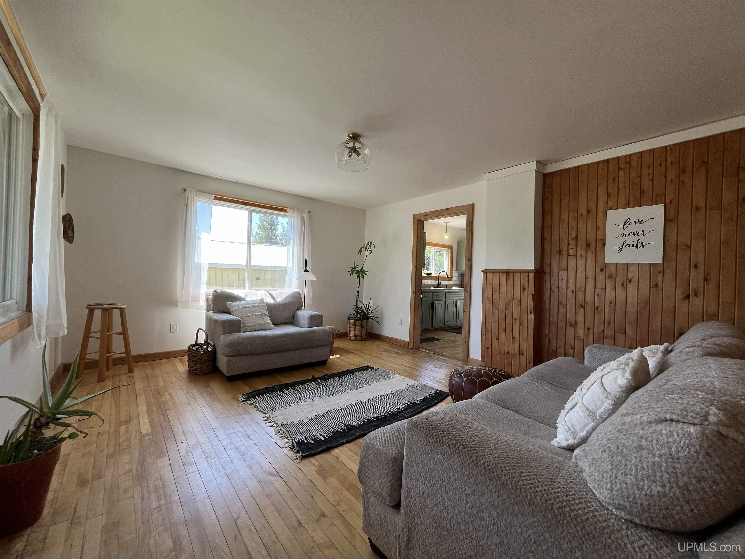 5th image of 55779 Hancock St, Calumet, MI 49913 | MLS# 50215886