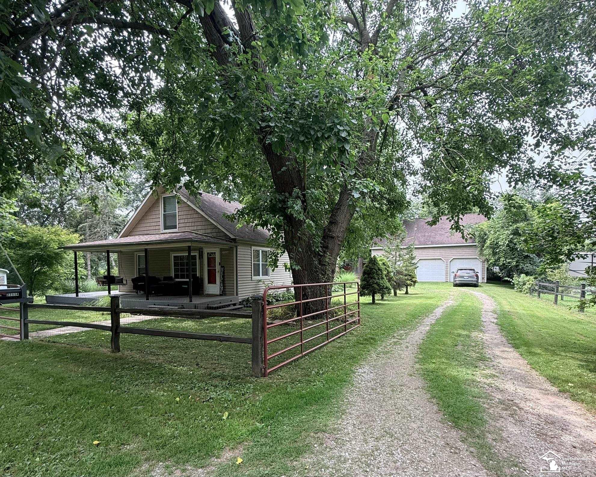3rd image of 27114 Milan St, New Boston, MI 48164 | MLS# 50215909