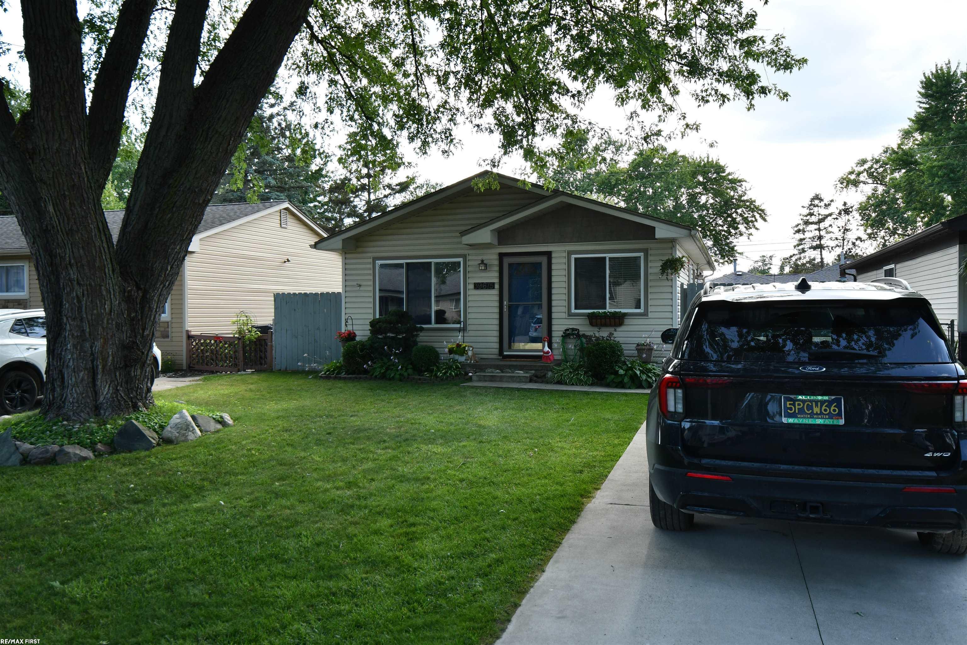 1st image of 39675 Camp St Dr, Harrison Township, MI 48045 | MLS# 50215951