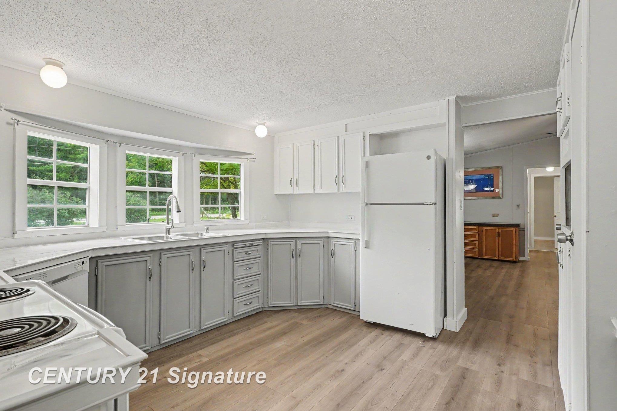 5th image of 6880 W Emery Rd, Houghton Lake, MI 48629 | MLS# 50215984