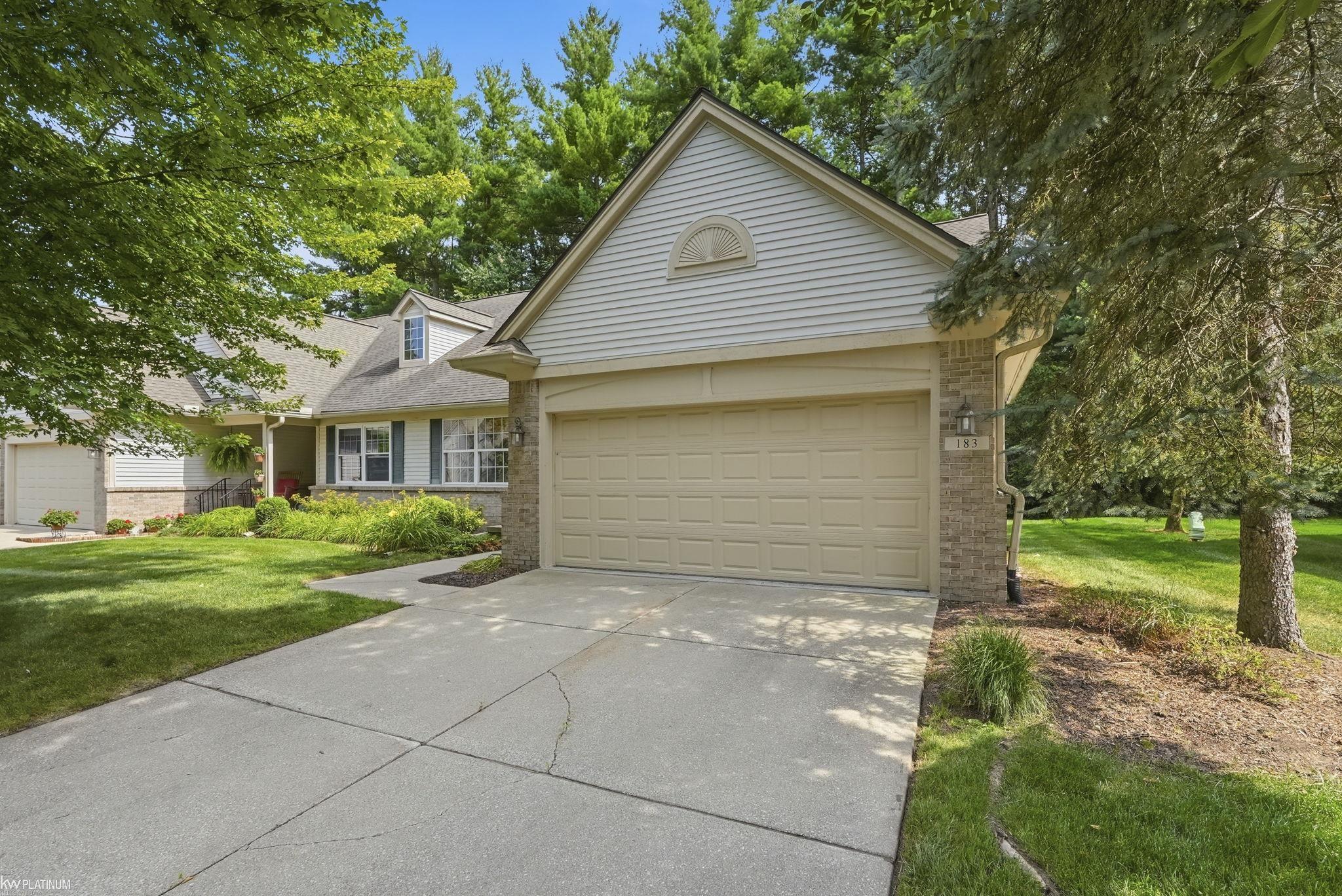 2nd image of 183 Four Seasons Rd, Lake Orion, MI 48360 | MLS# 50215985