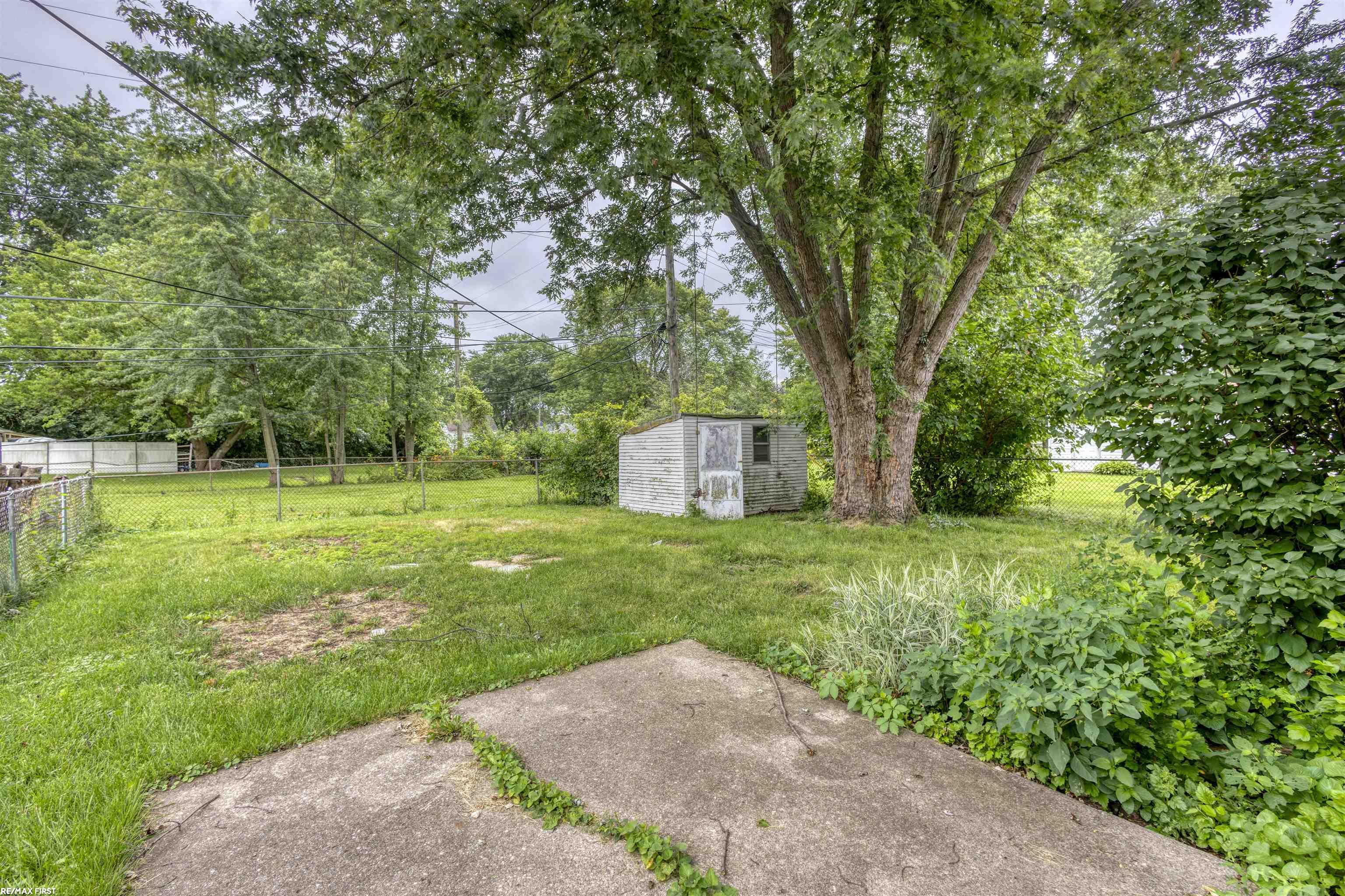 5th image of 14846 Stephens Dr Dr, Eastpointe, MI 48021 | MLS# 58050216047