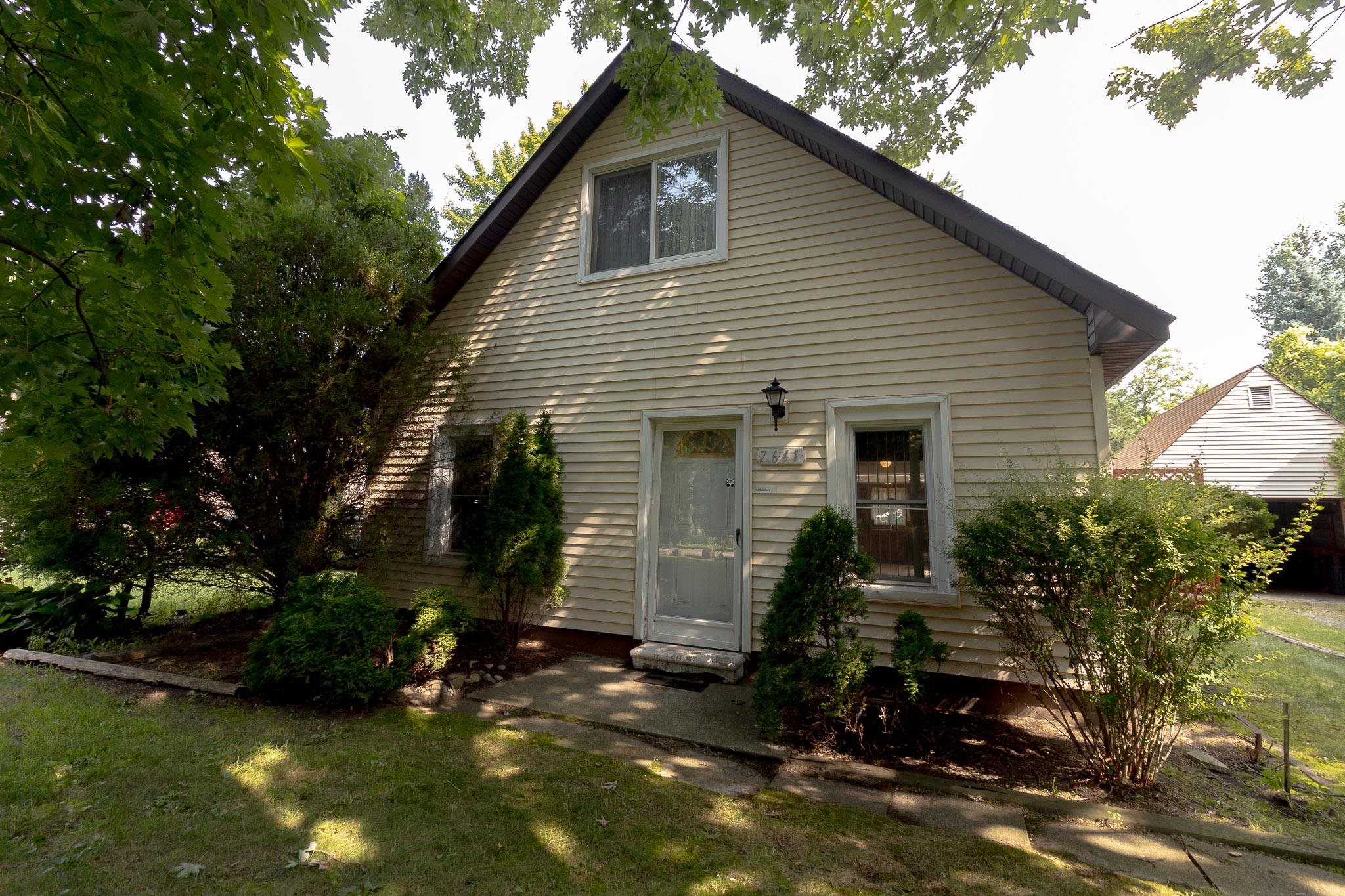 Photo 1 of Single Family Residence at 7641 Lindrath Ave, Washington, MI 48094 | MLS# 50216093 |  | Sold on 2026-08-10