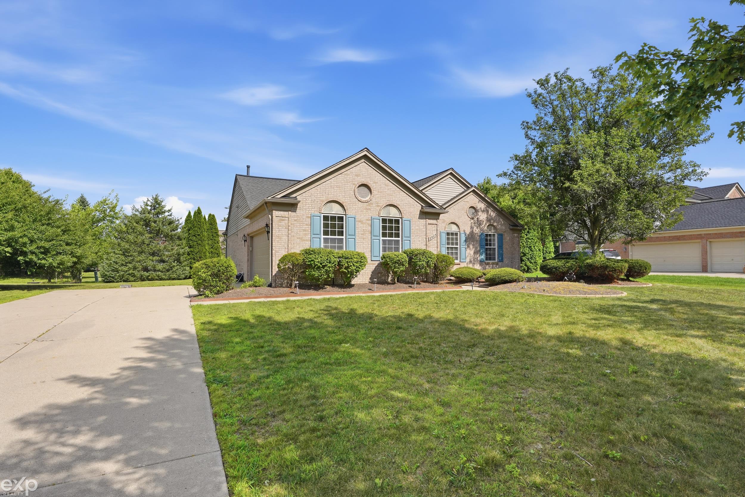 3rd image of 3425 Empire State Dr, Canton, MI 48188 | MLS# 50216189