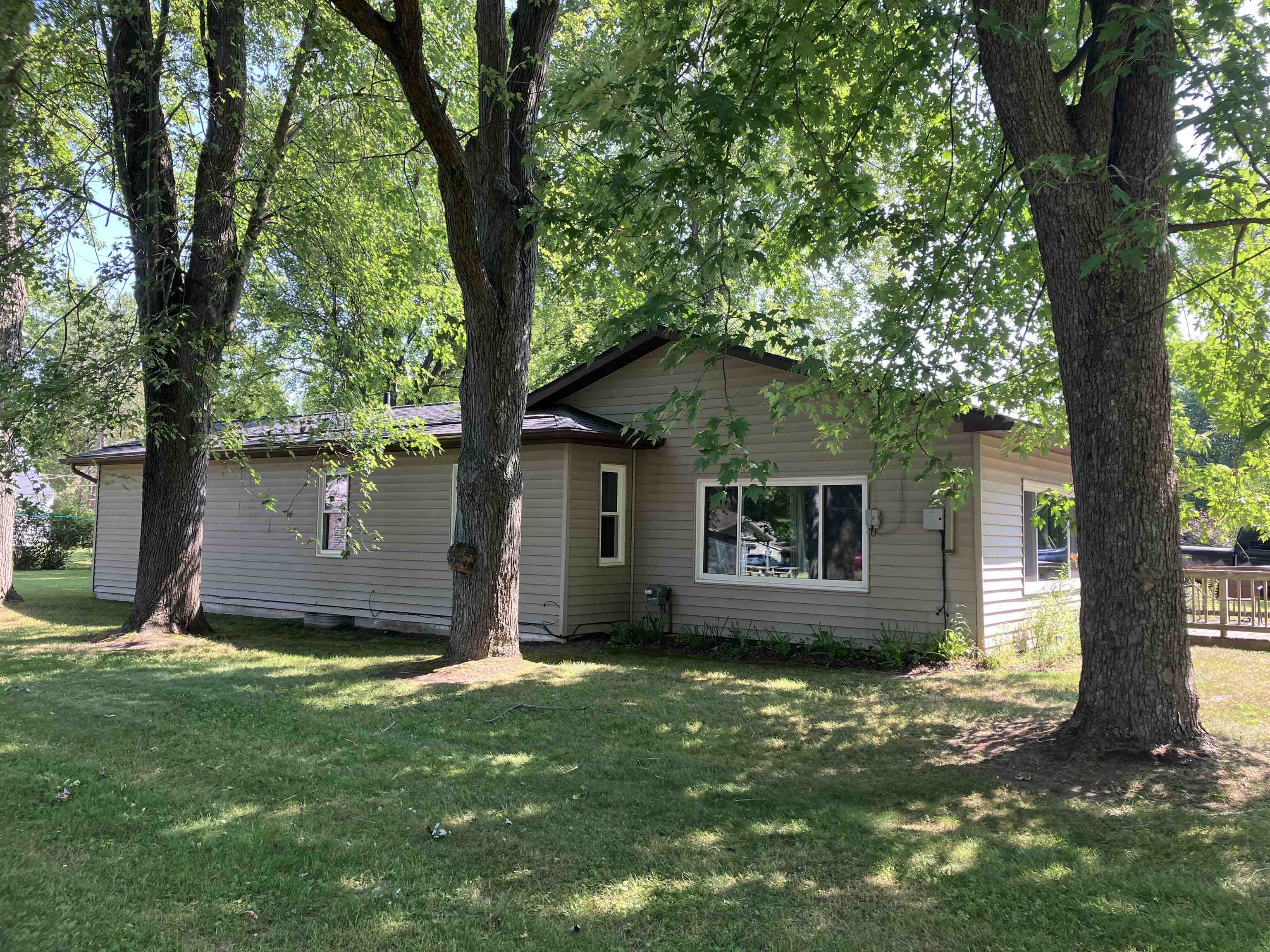 3rd image of 409 W Knox St, Beaverton, MI 48612 | MLS# 50216206
