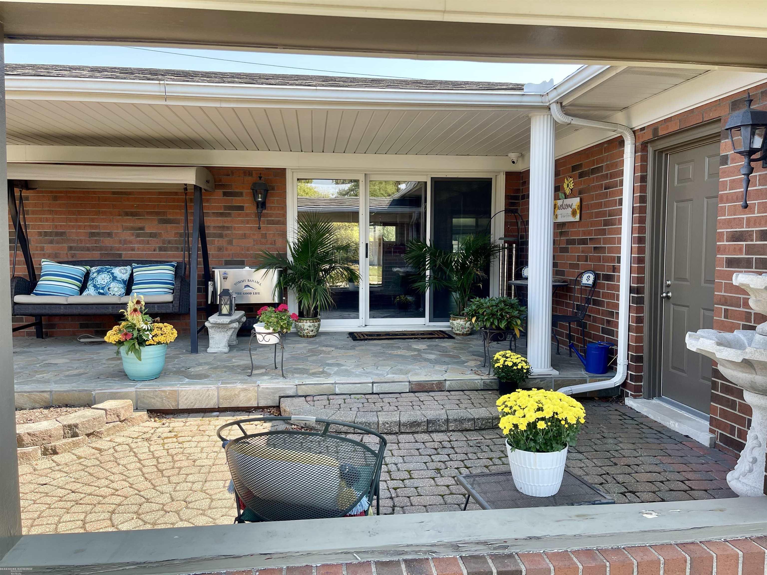 image of 32044 Vegas Dr, Warren, MI 48093 | MLS# 50216217