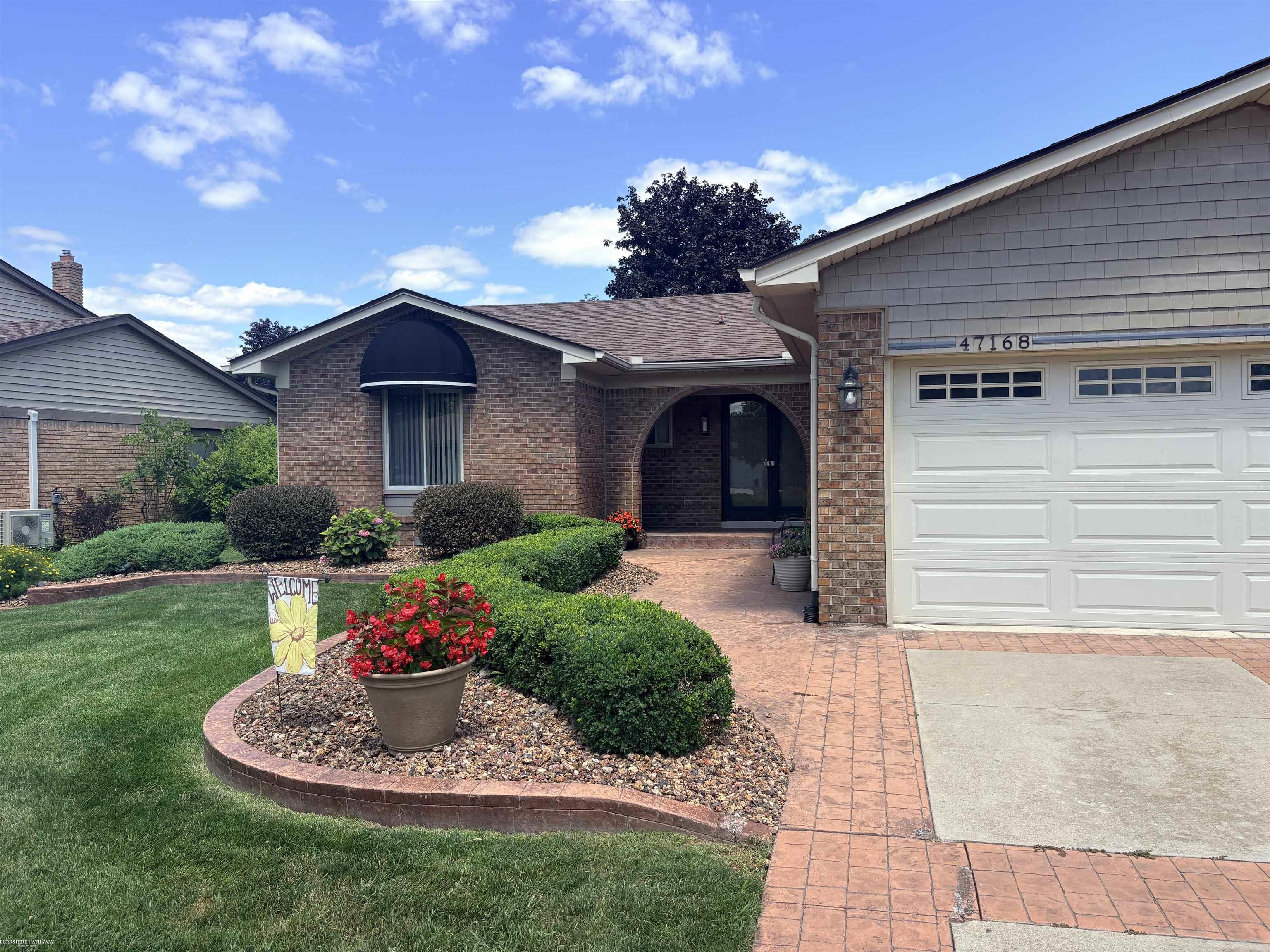 1st image of 47168 Blueridge Dr, Macomb, MI 48044 | MLS# 50216248