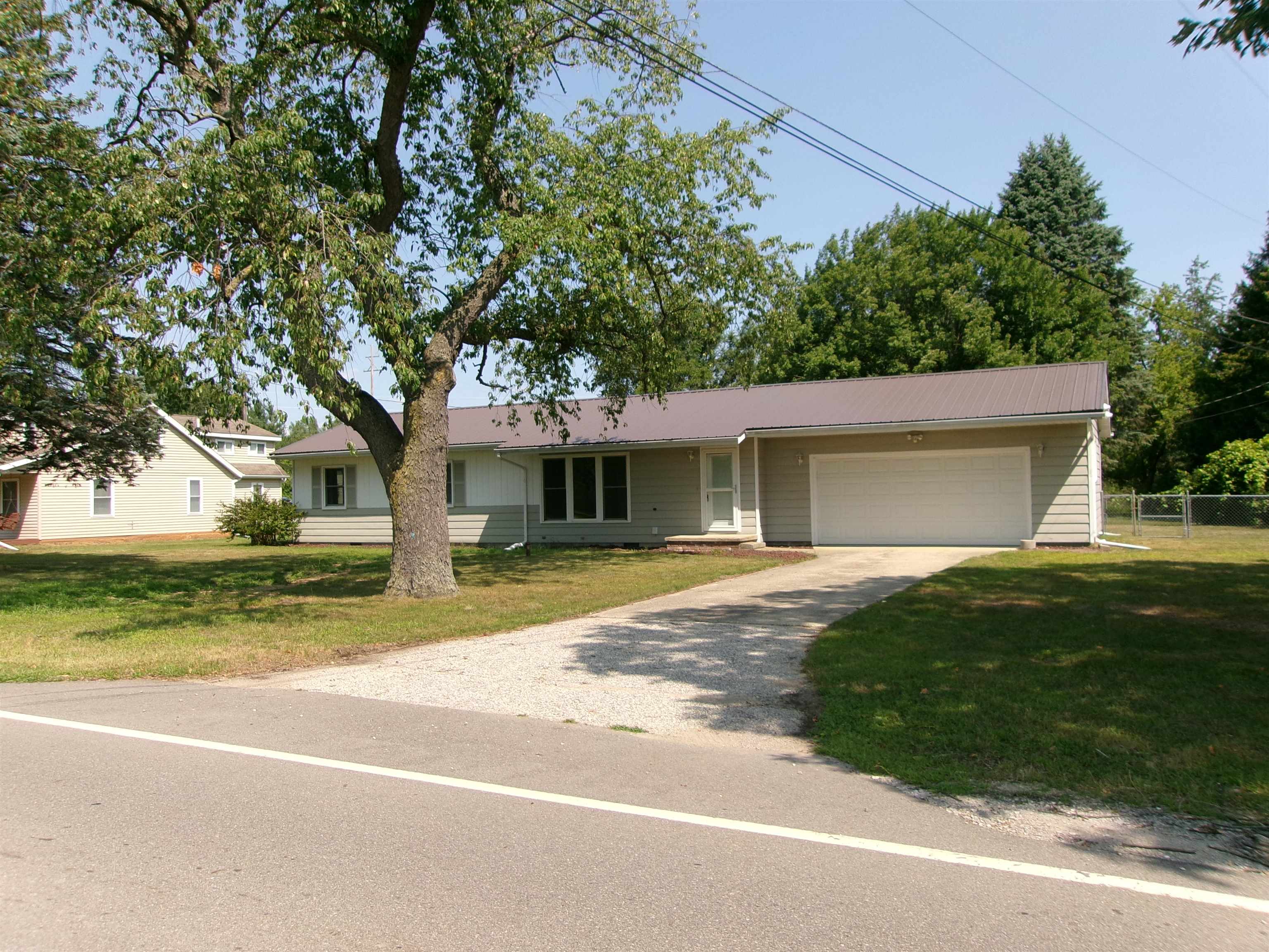 1st image of 410 W Webster St, Coleman, MI 48618 | MLS# 50216316