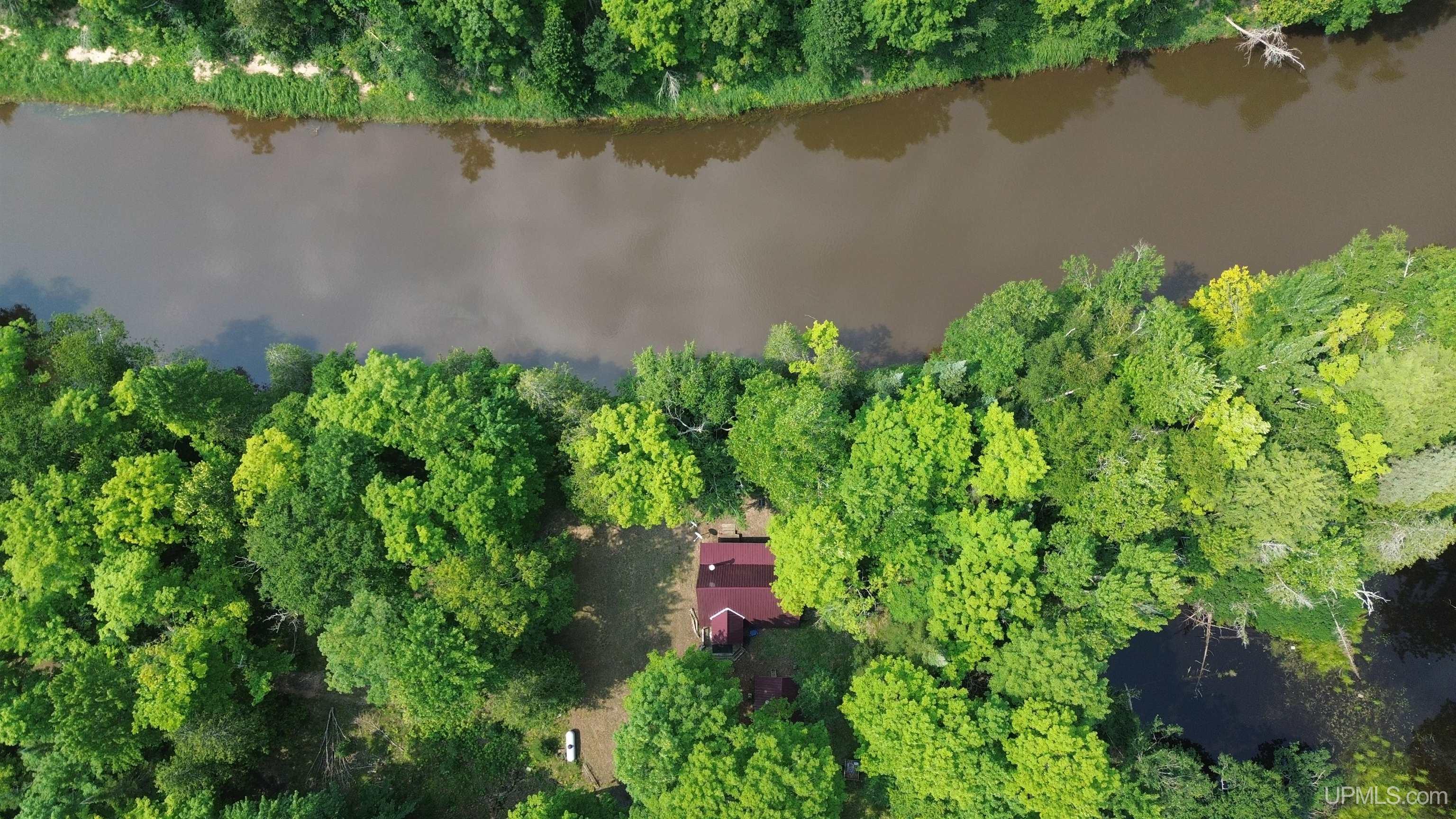 3rd image of 2495 N Rice Rd, Gulliver, MI 49840 | MLS# 50216377