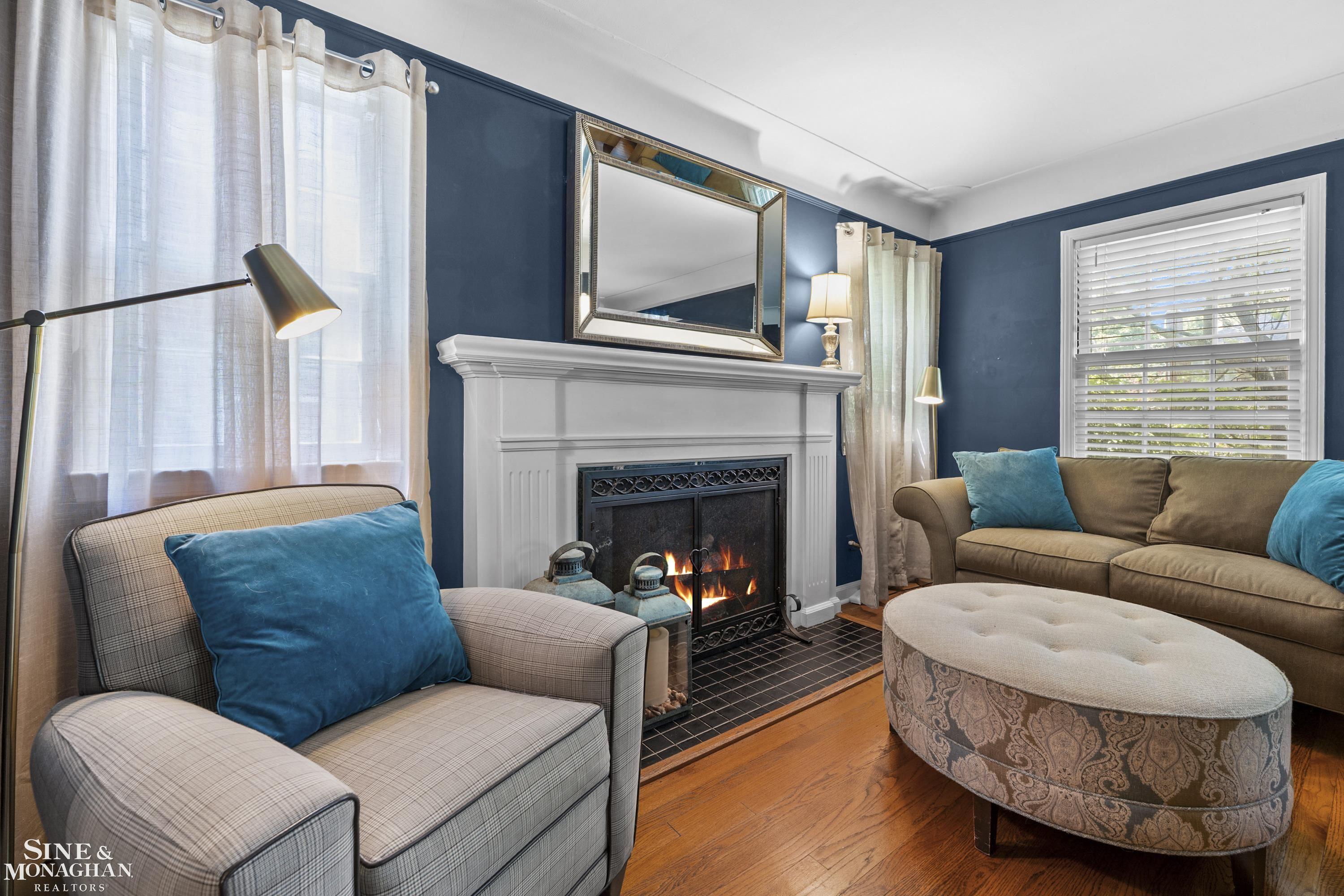 5th image of 433 Maison Rd, Grosse Pointe Farms, MI 48236 | MLS# 58050216380