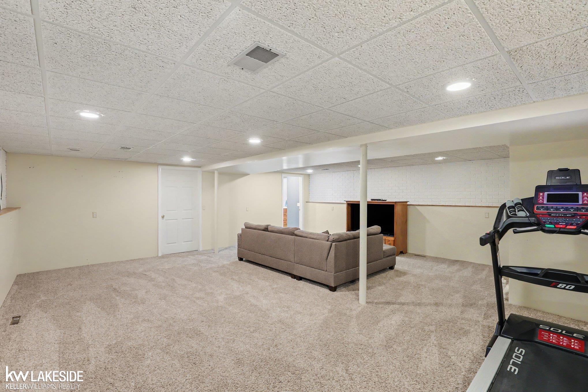 593 Allison Drive photo 16
