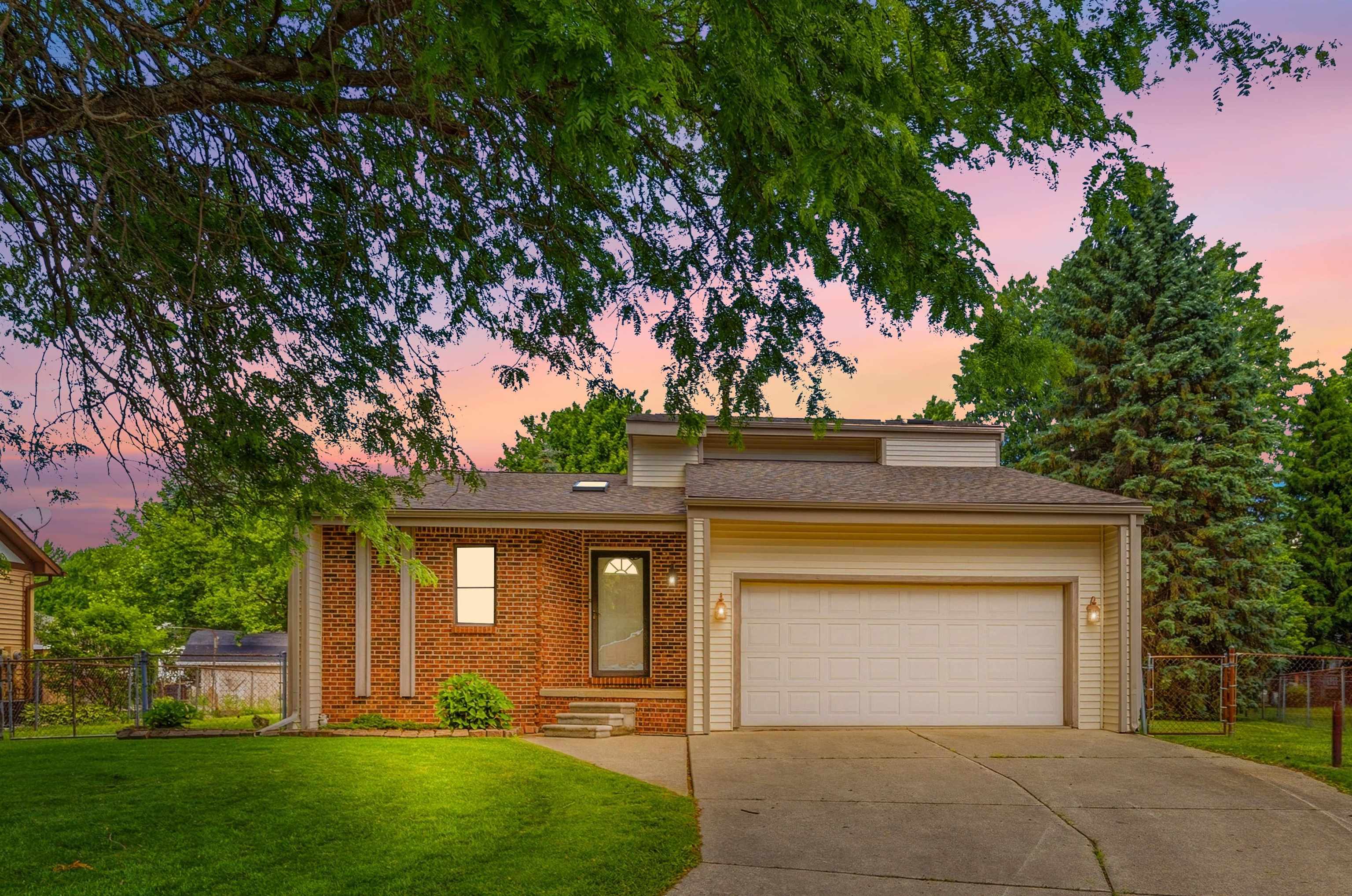 1st image of 514 Rochelle Ct, East China, MI 48054 | MLS# 50216421