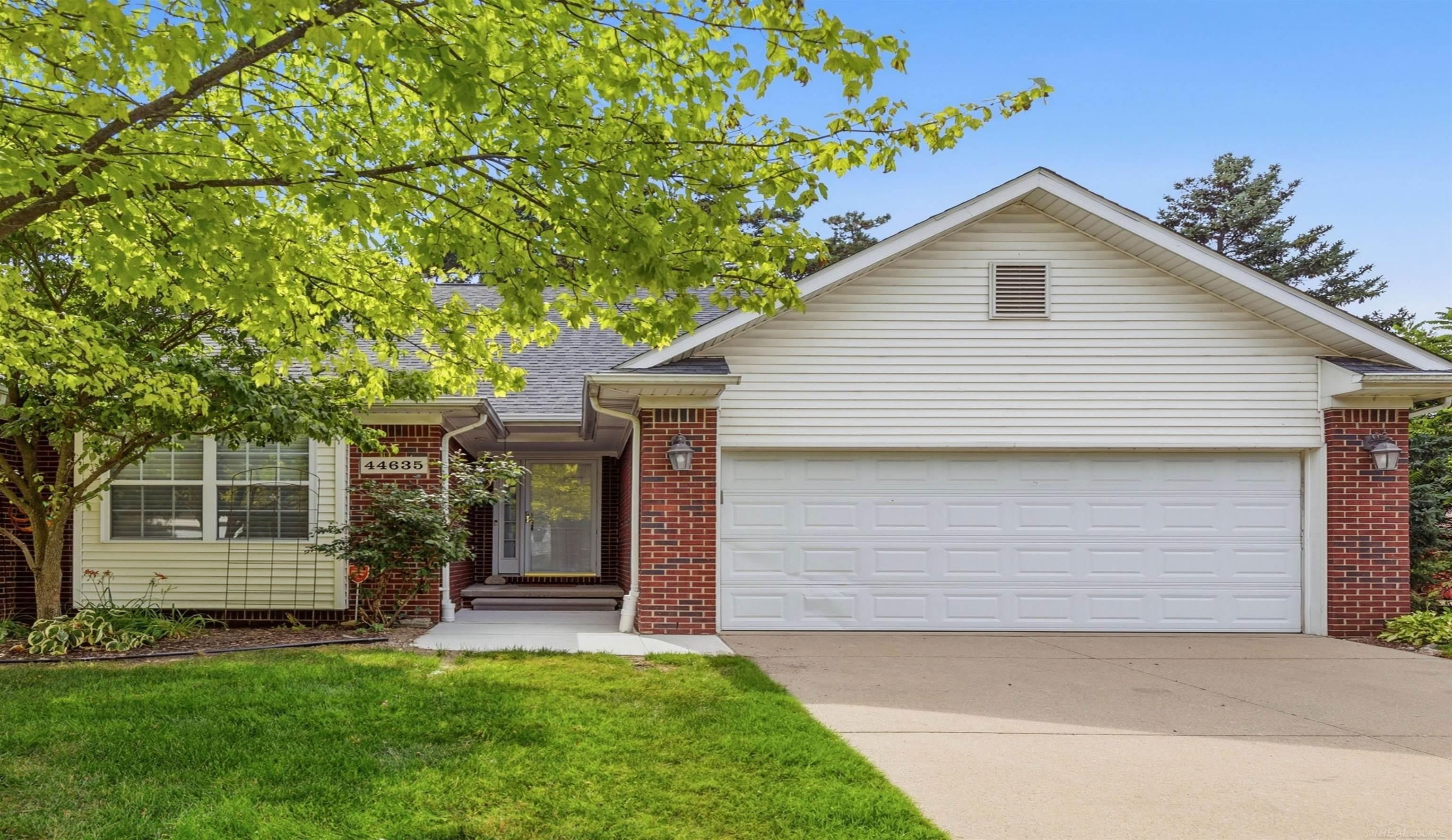 44635 Patricia  DR SterlingHeightsCity_Macomb Michigan 38314
