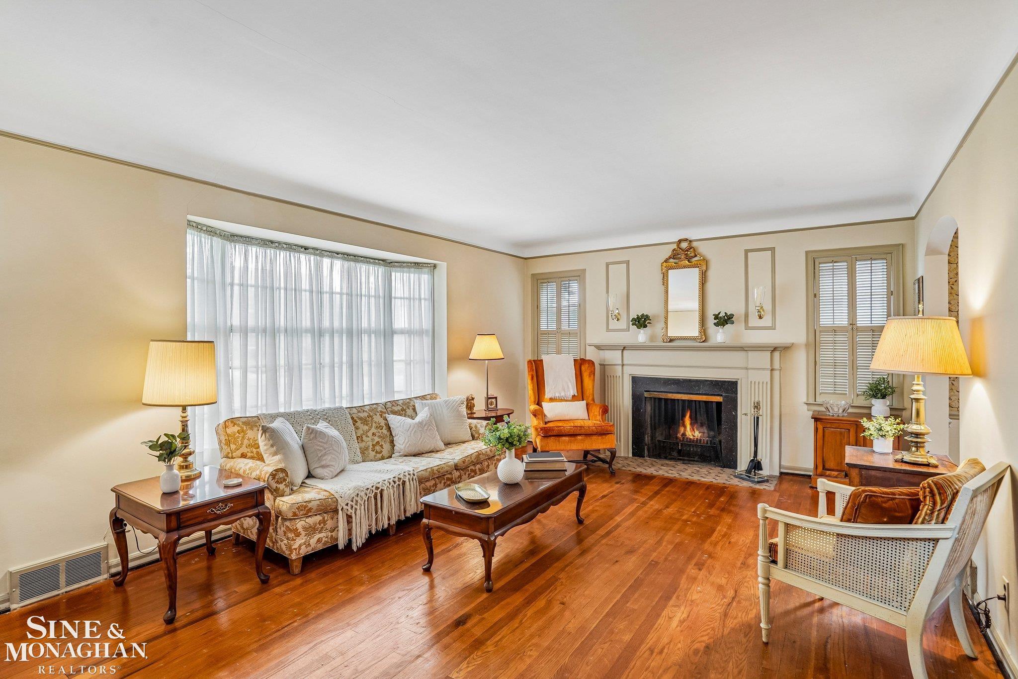 3rd image of 470 Allard Rd, Grosse Pointe Farms, MI 48236 | MLS# 50216479