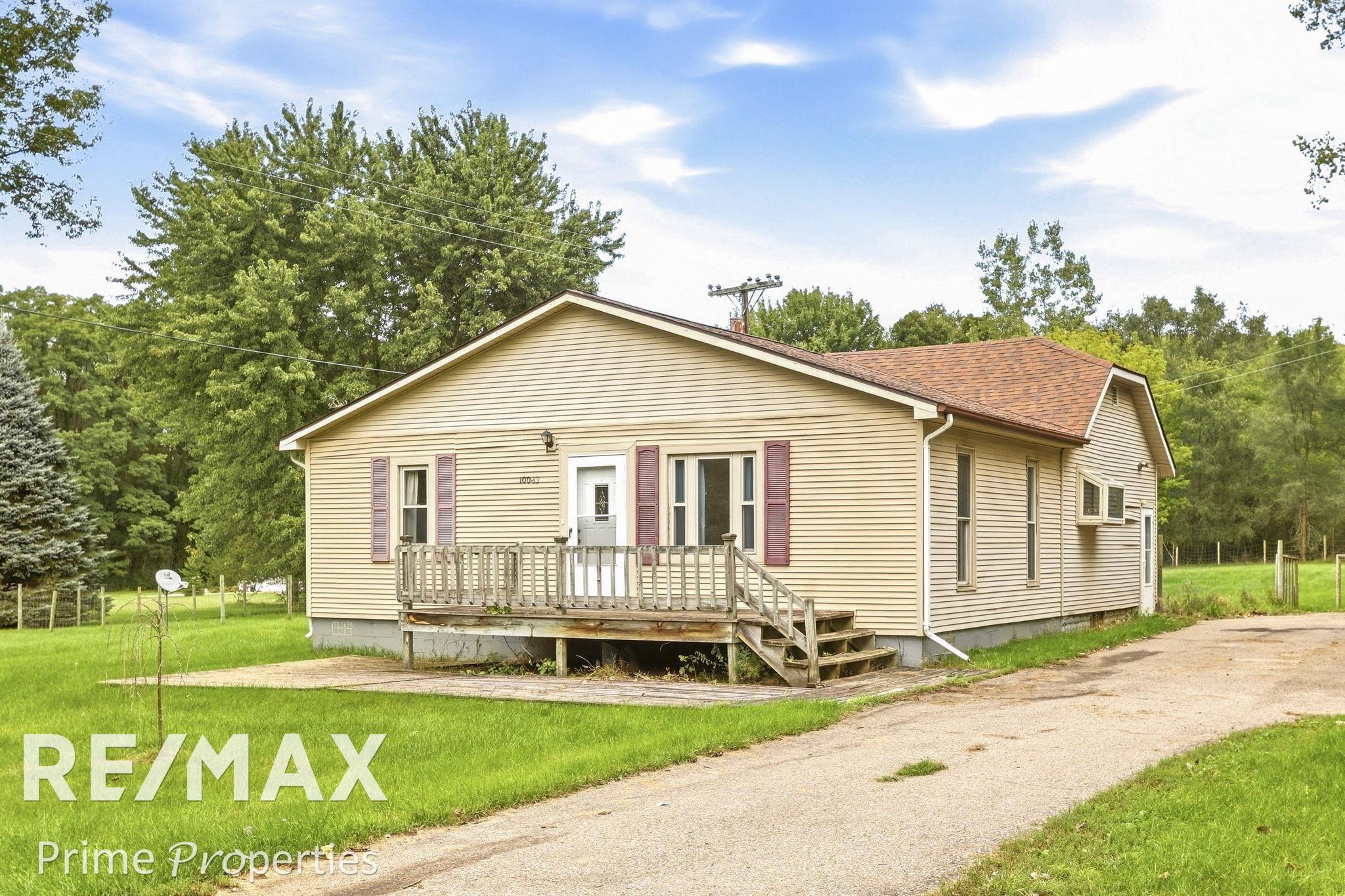 Single family home for sale at 10083 S Lewis Rd, Millington, MI 48746 | MLS# 5050216481