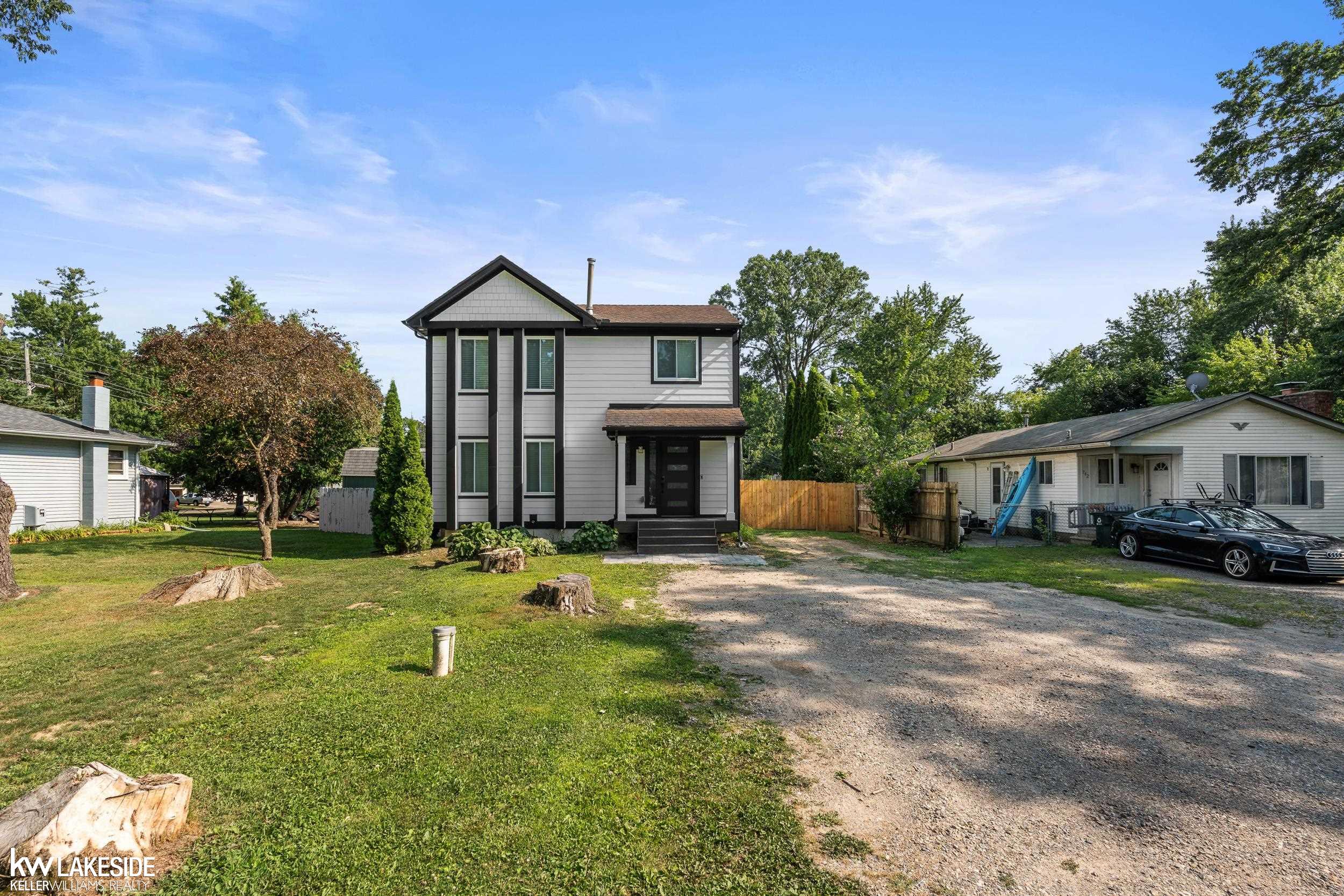 2nd image of 758 Miller Rd, Lake Orion, MI 48362 | MLS# 50216522