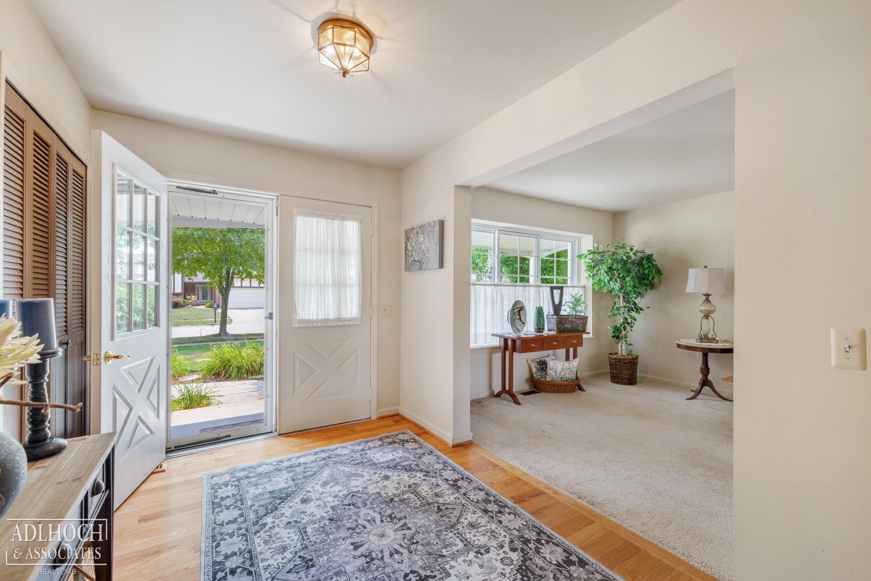 3rd image of 14603 Eastport Dr, Sterling Heights, MI 48313 | MLS# 50216563