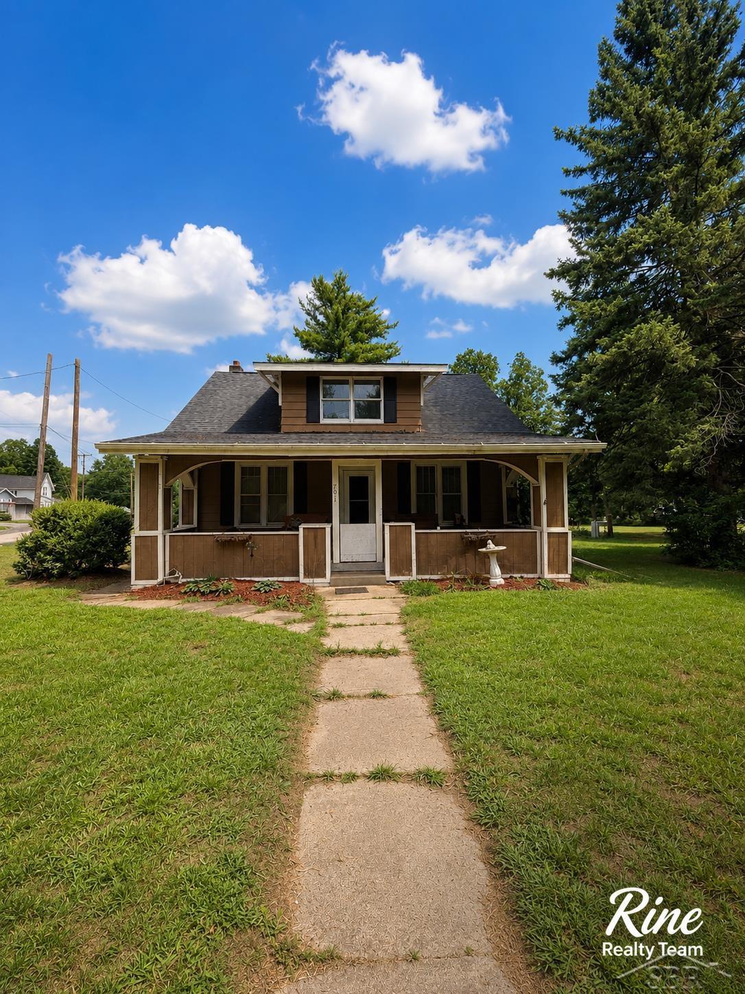 2nd image of 701 S Main St, Olivet, MI 49076 | MLS# 61050216585
