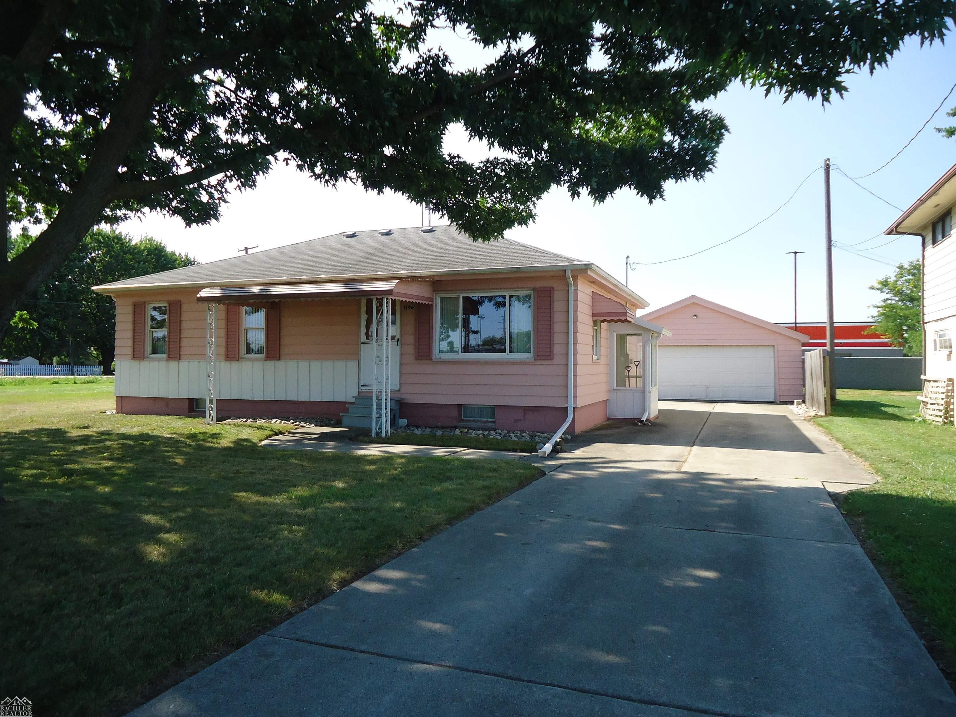 1st image of 2075 S Plank Rd, Cottrellville, MI 48039 | MLS# 58050216646