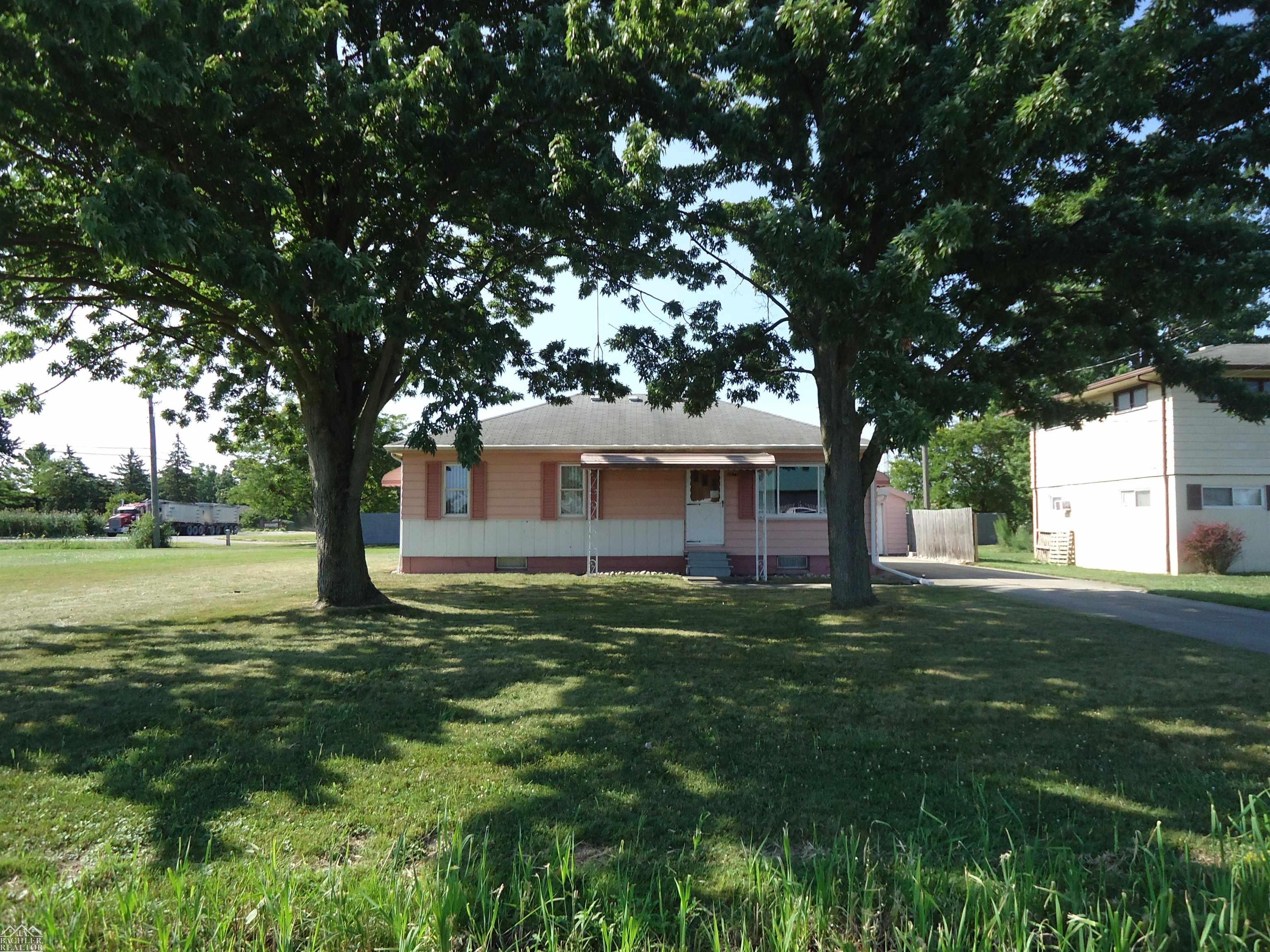 2nd image of 2075 S Plank Rd, Cottrellville, MI 48039 | MLS# 58050216646