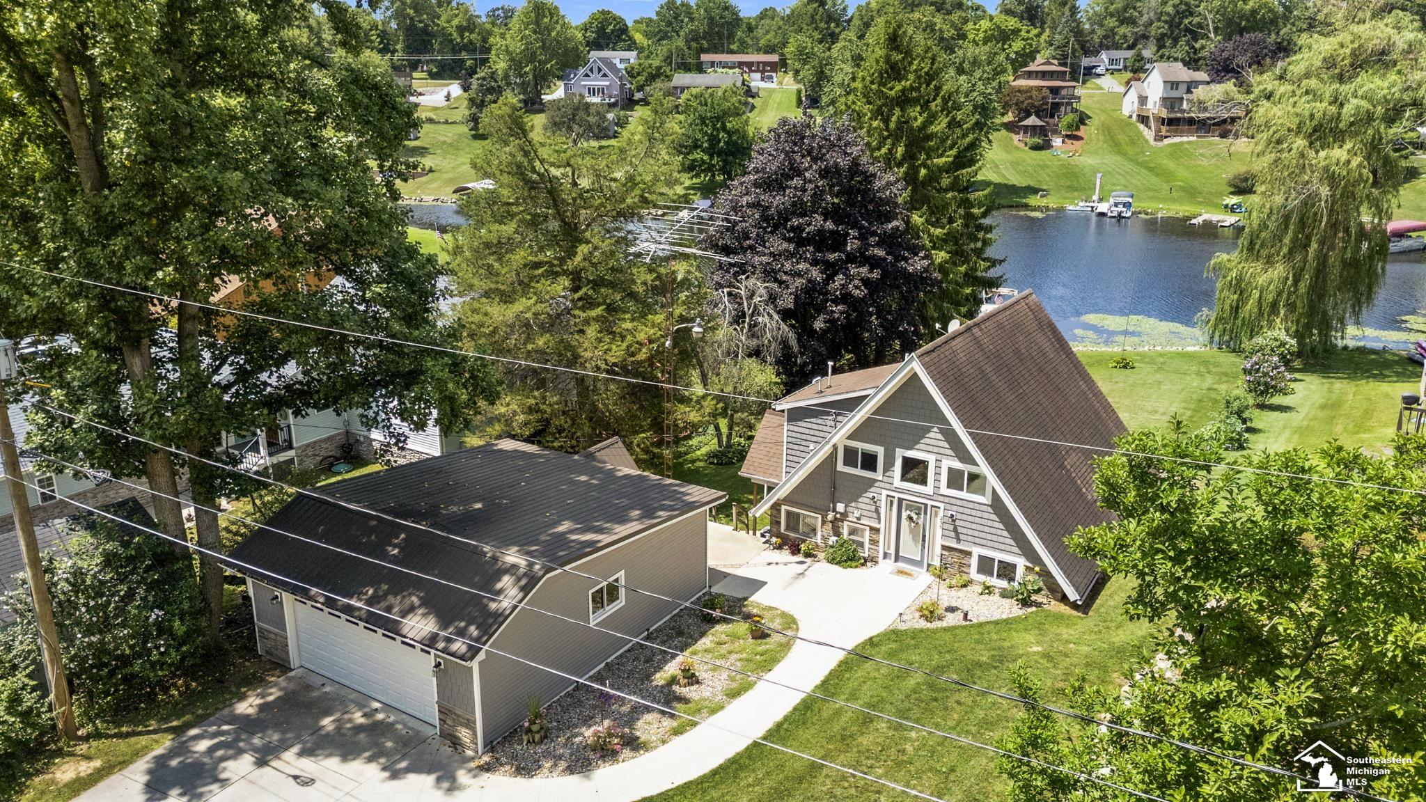 Photo 2 of Single family home for sale at 235 Pine Hl Lake Dr, Horton, MI 49246 | MLS# 57050216649 | Listing updated on 2026-09-18