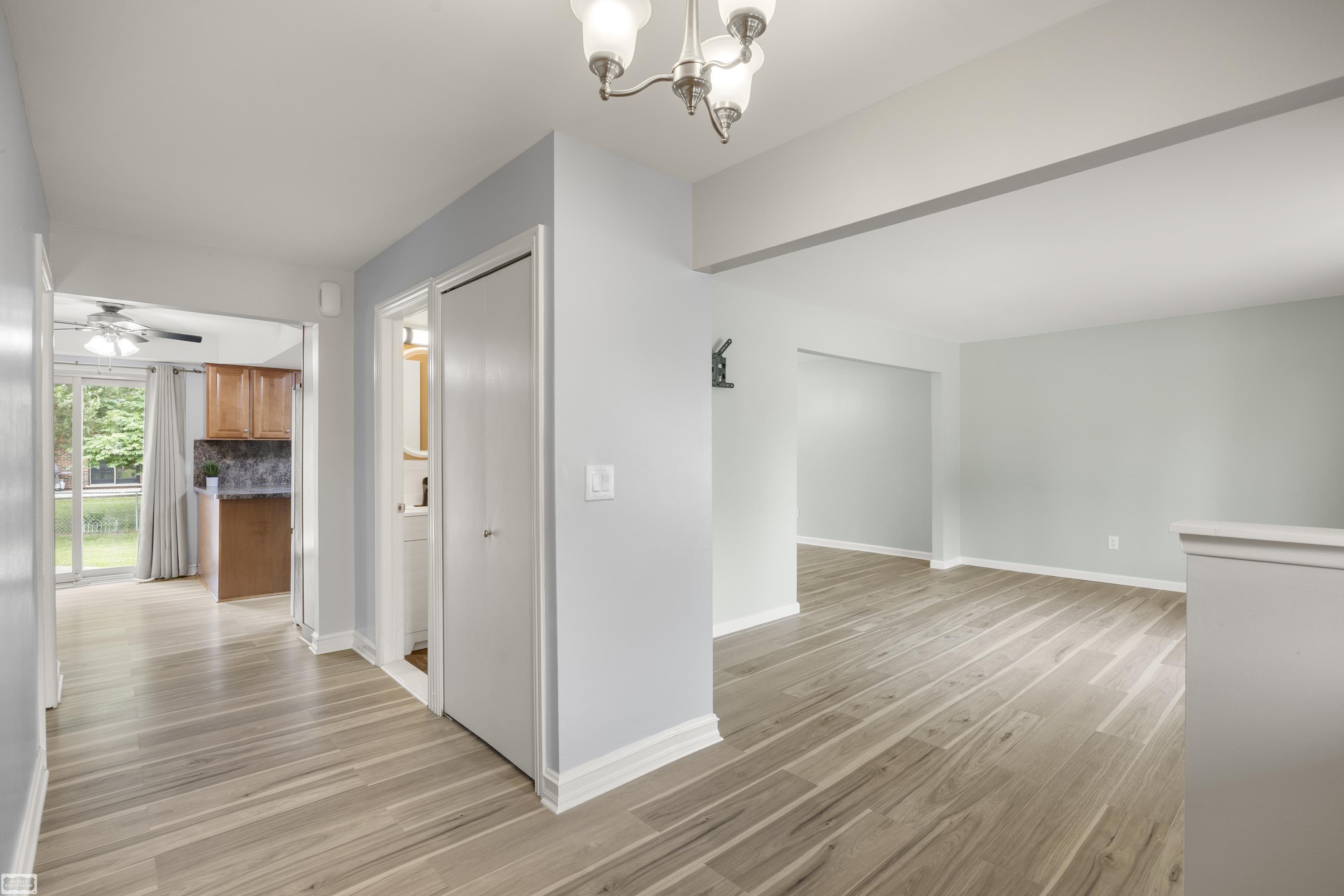 3rd image of 14514 Kerner Dr, Sterling Heights, MI 48313 | MLS# 50216656