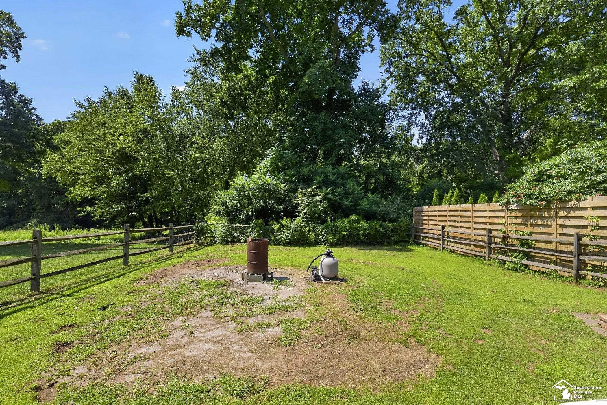 4th image of 7871 Summerfield Rd, Lambertville, MI 48144 | MLS# 50216660