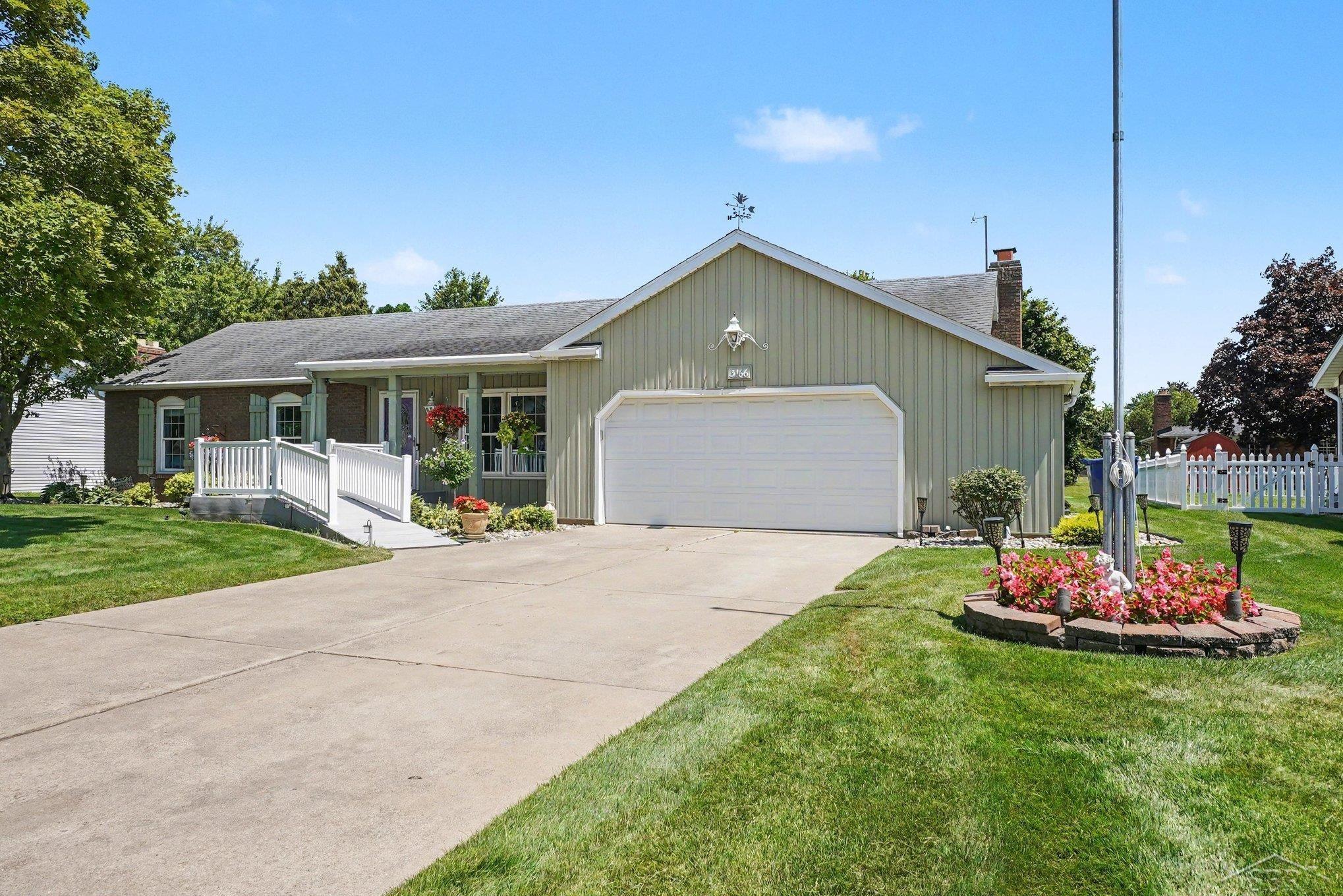 image of 3166 Columbine Dr, Saginaw, MI 48603 | MLS# 61050216698