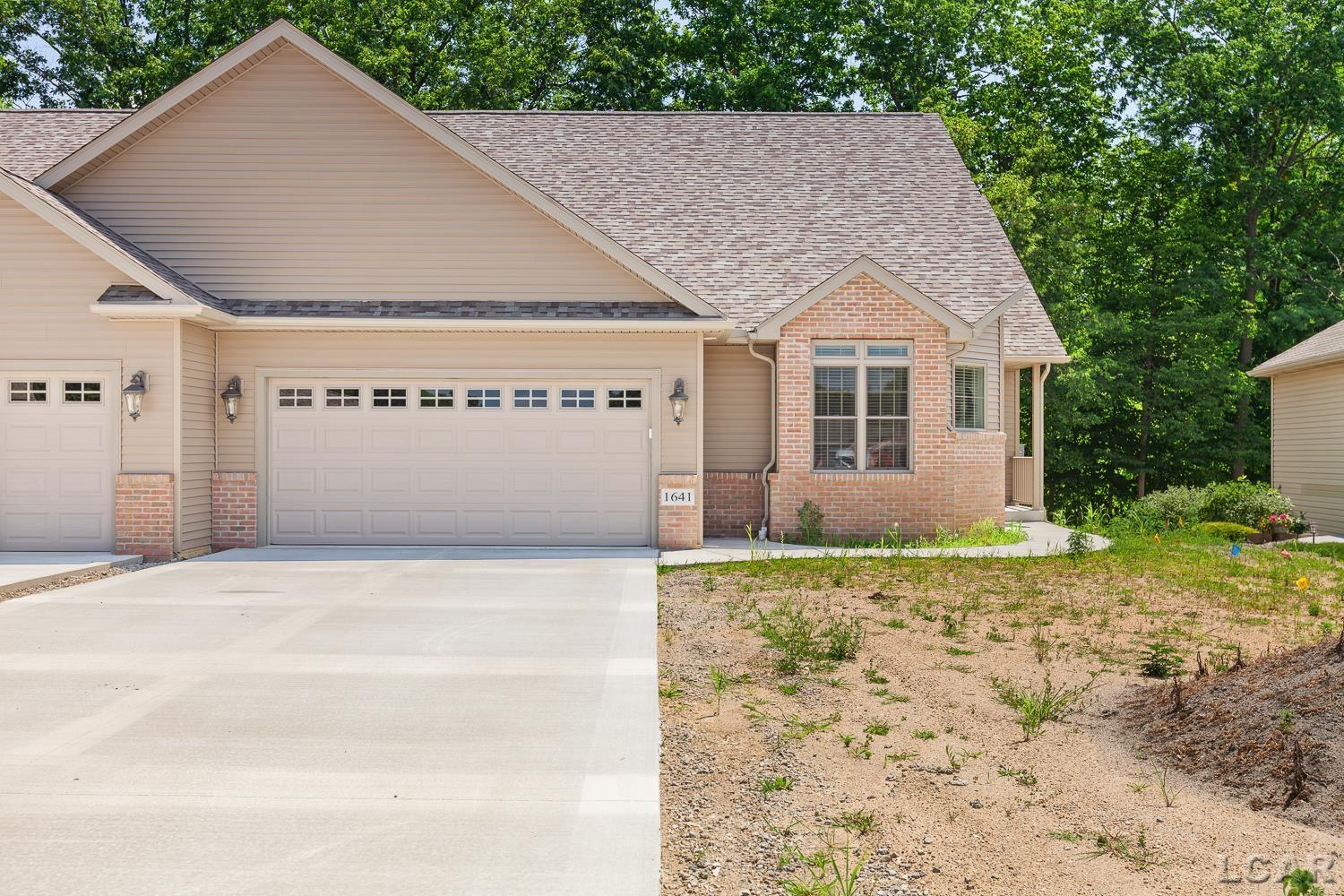 Photo 2 of Condo for sale at 1641 Rivers Edge Ct, Adrian, MI 49221 | MLS# 56050216732 | Listing updated on 2026-10-21