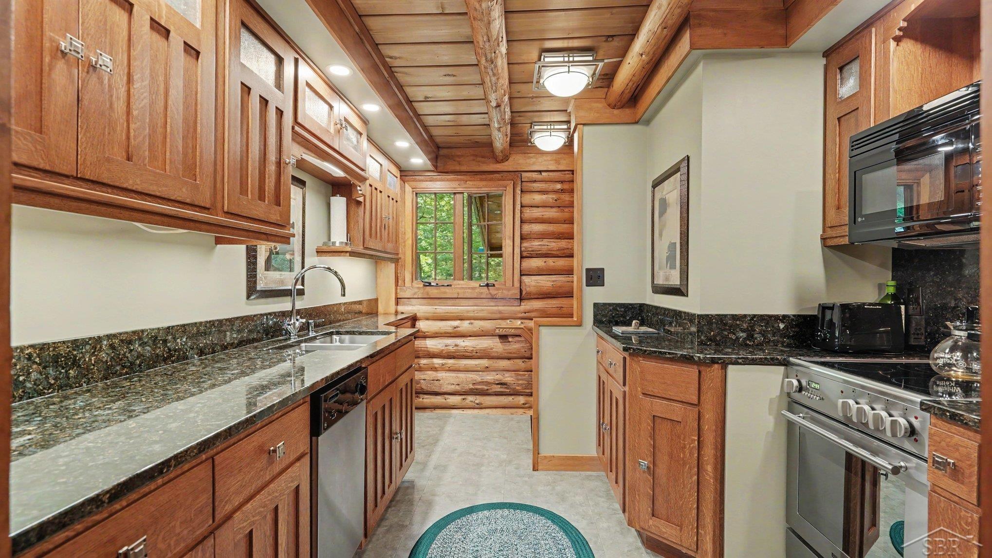 5th image of 278 Huron Hills Dr, East Tawas, MI 48730 | MLS# 50216786