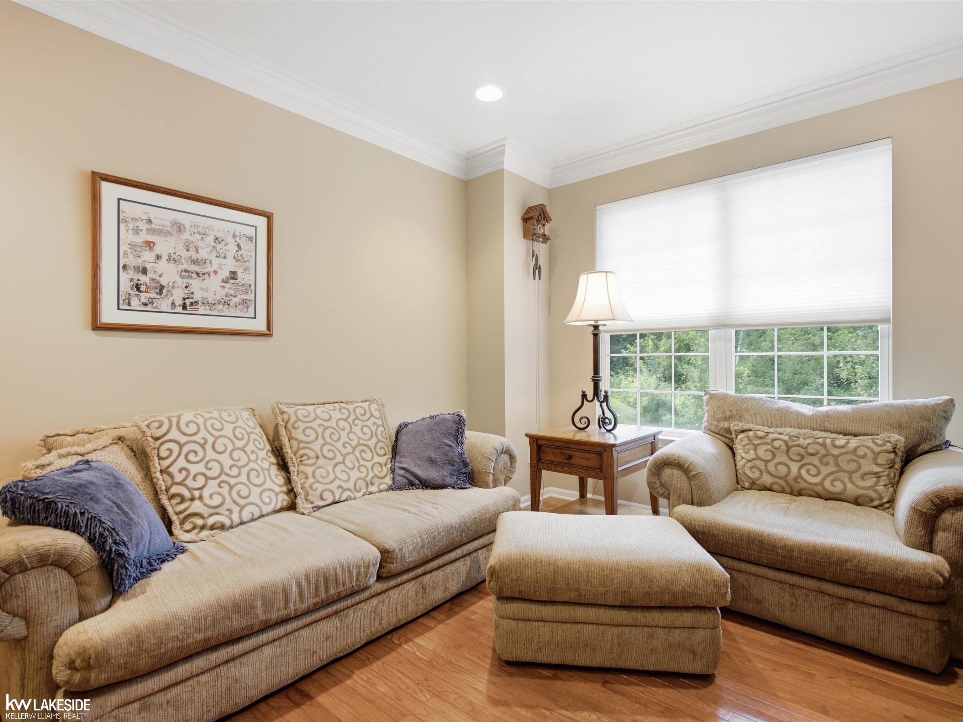 4th image of 5721 Pinecroft Ct, Clarkston, MI 48346 | MLS# 50216794