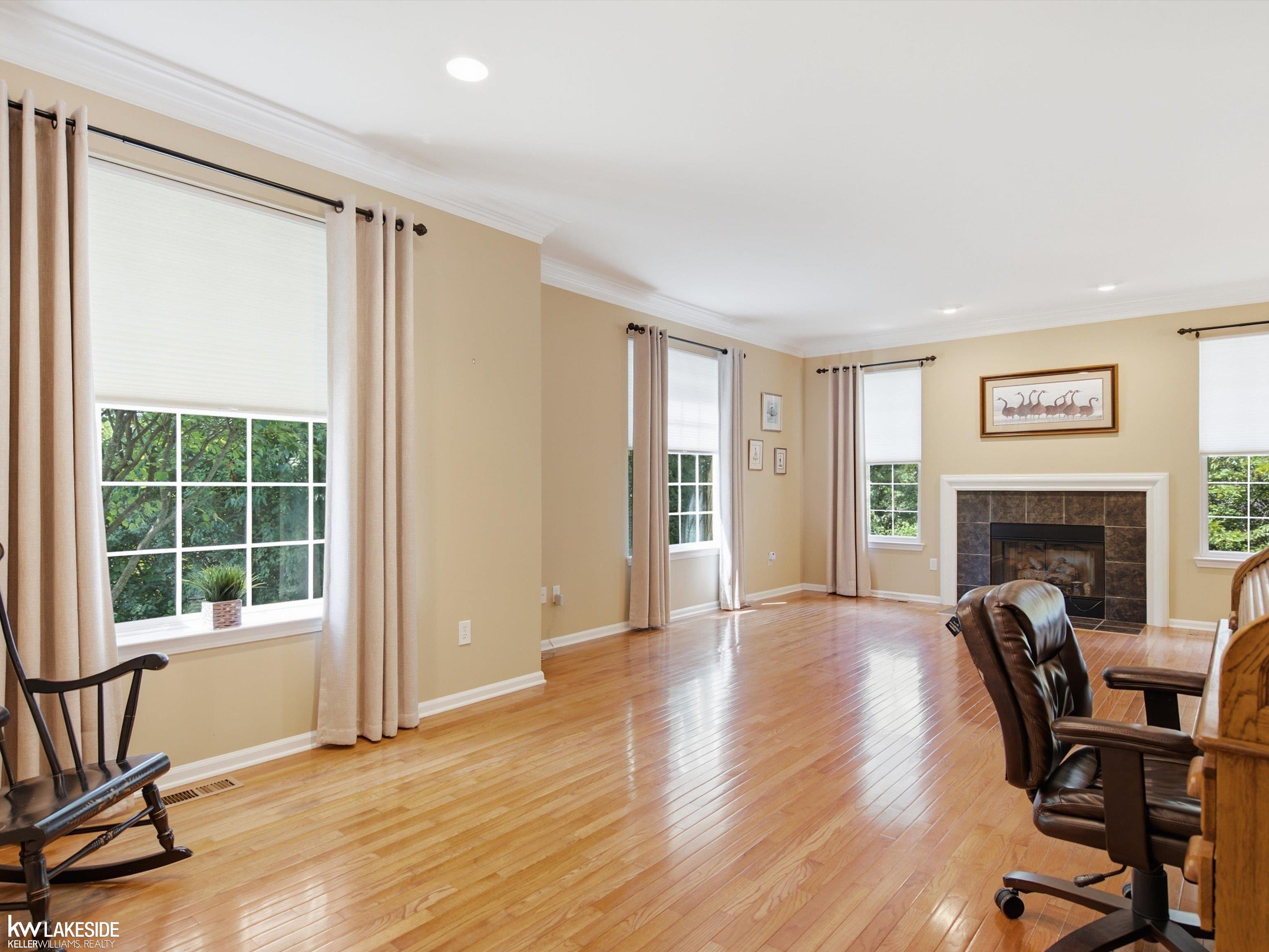 5th image of 5721 Pinecroft Ct, Clarkston, MI 48346 | MLS# 50216794