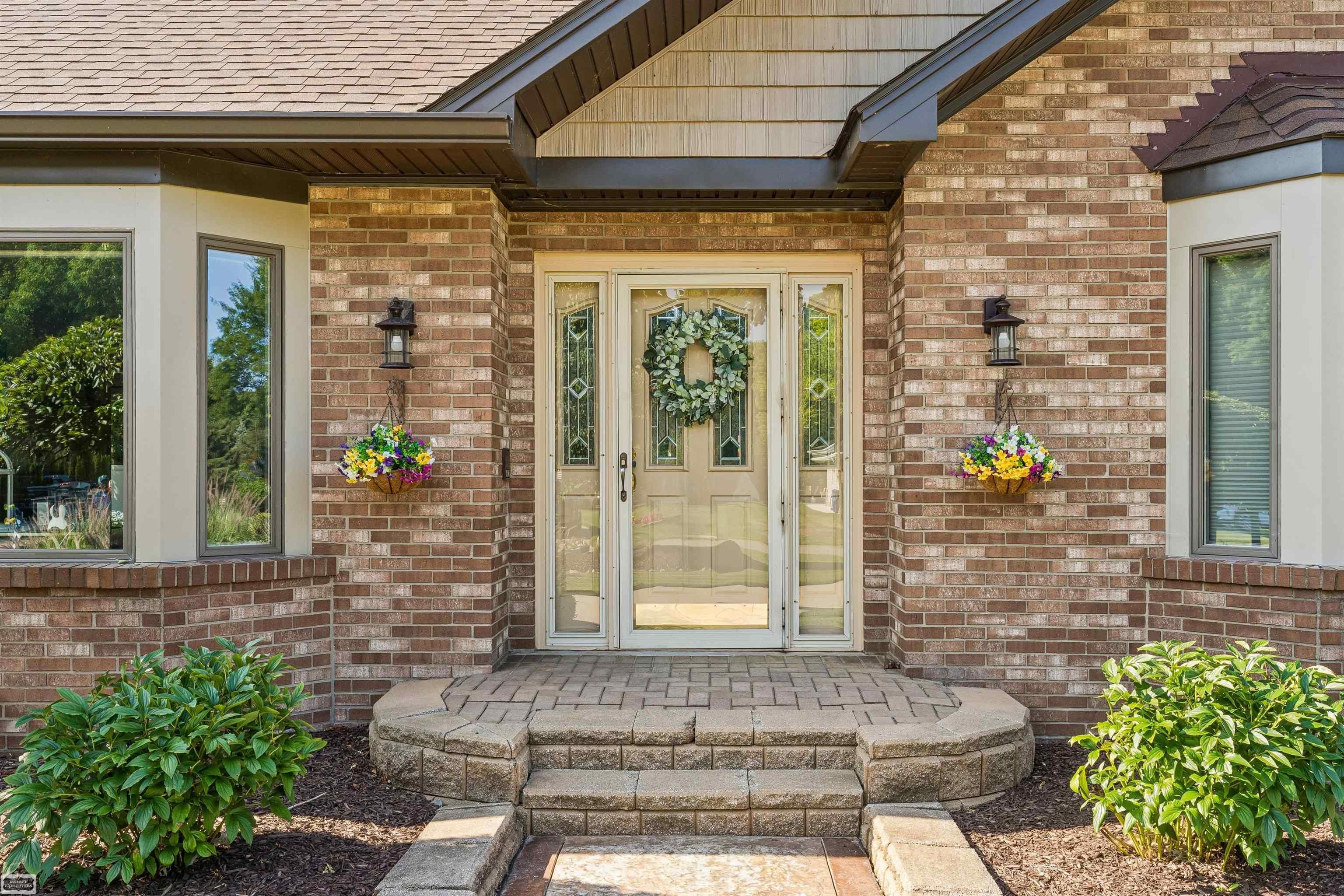 3rd image of 23804 Ronita Dr, Macomb, MI 48042 | MLS# 50216857