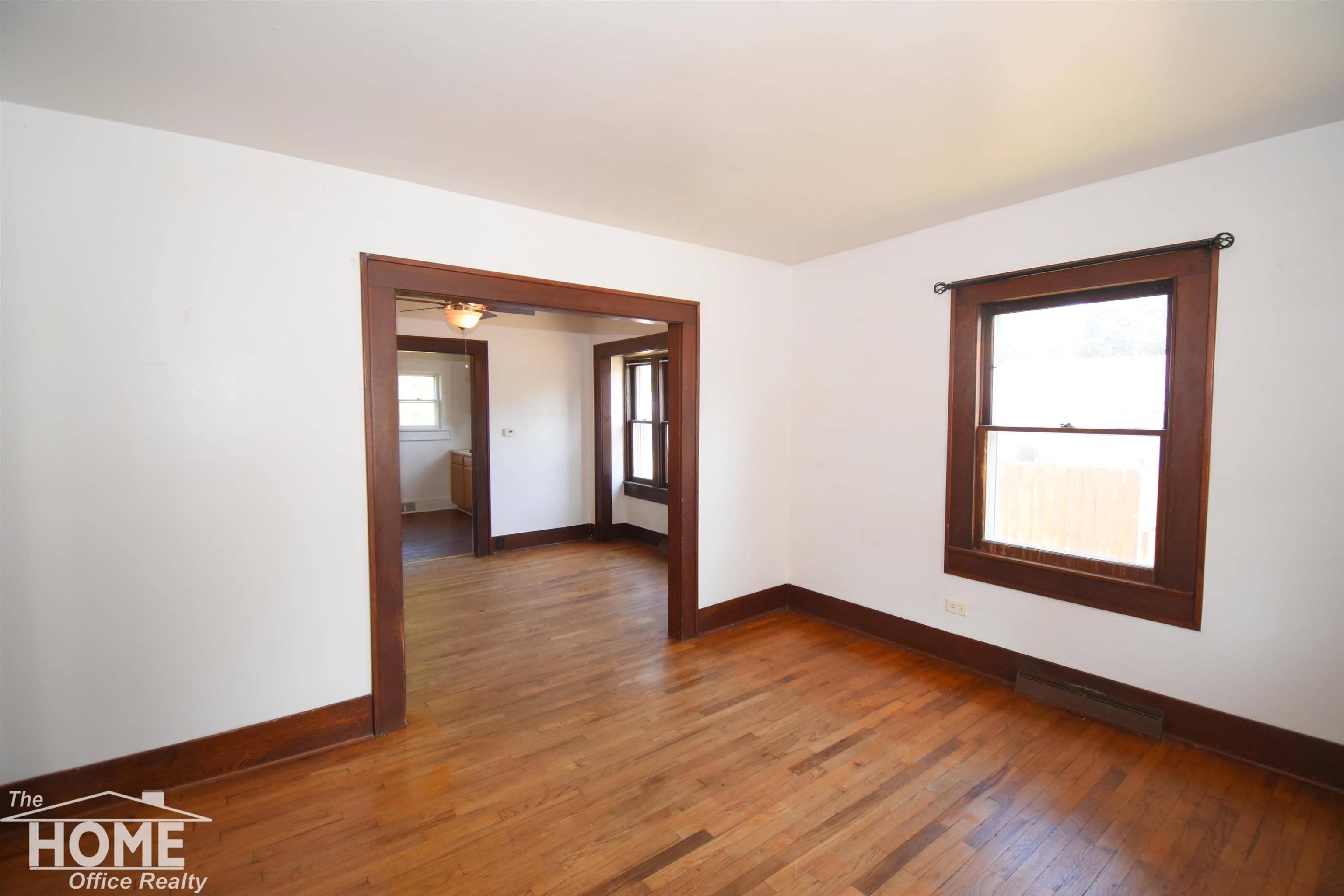 5th image of 1022 S Lyon St, Owosso, MI 48867 | MLS# 50216862