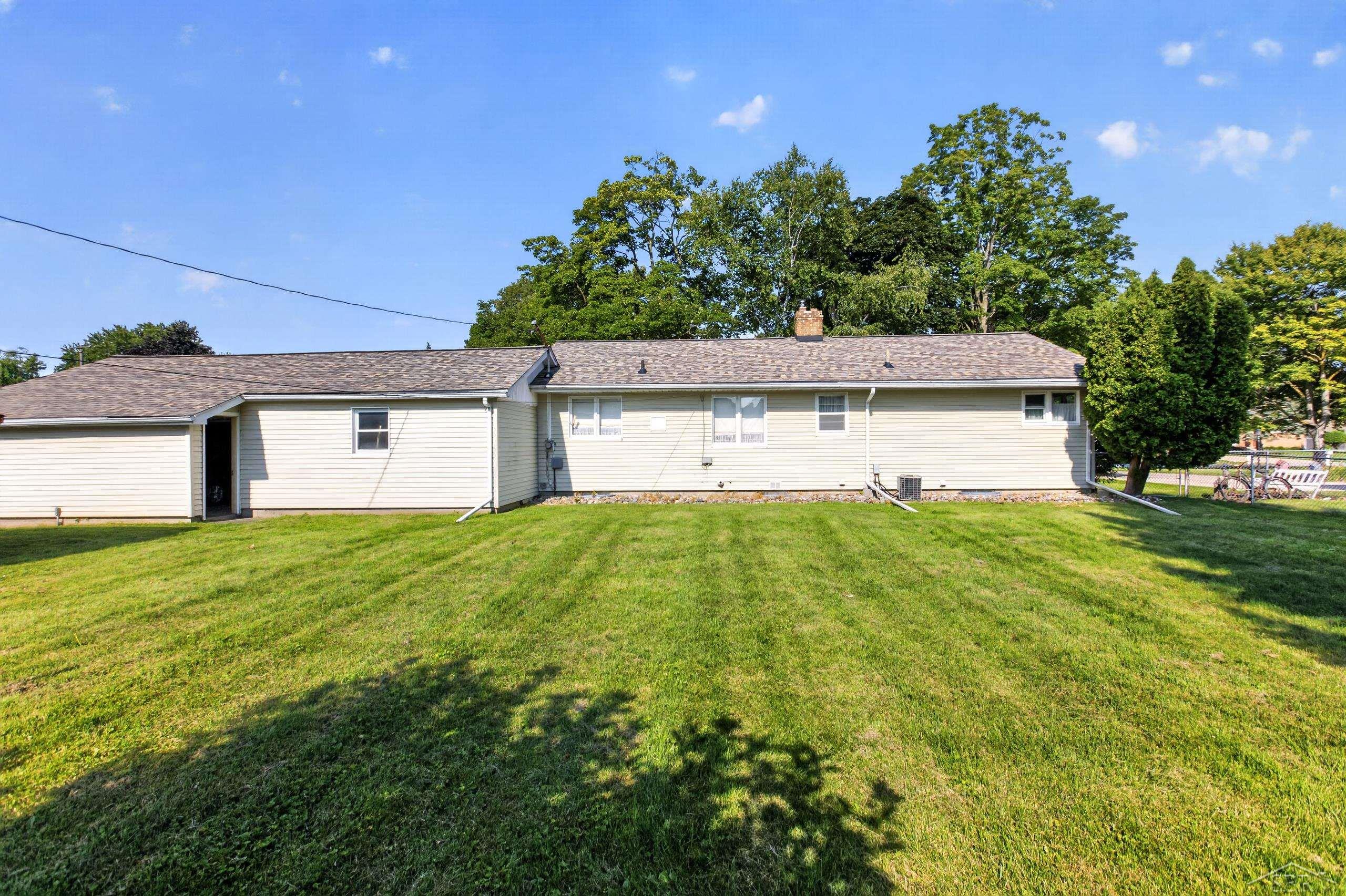 image of 2540 Luella Ave, Saginaw, MI 48603 | MLS# 50216867