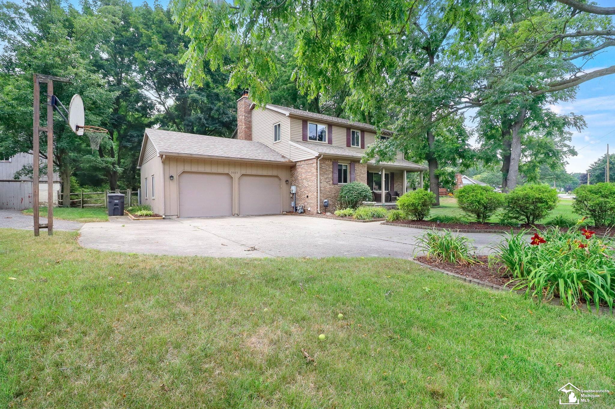 2nd image of 3317 Springdale Dr, Lambertville, MI 48144 | MLS# 50216911