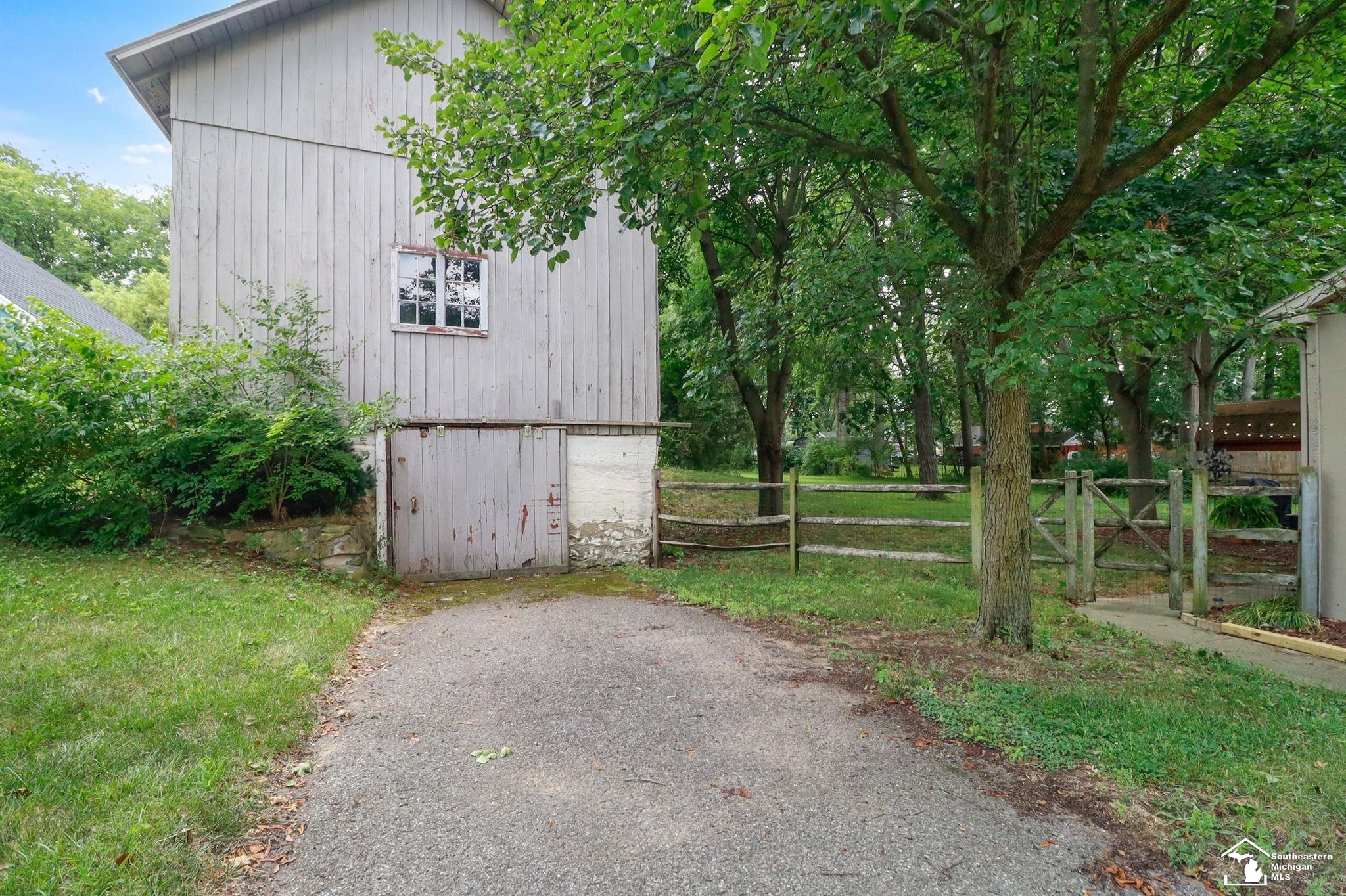 48th image of 3317 Springdale Dr, Lambertville, MI 48144 | MLS# 50216911