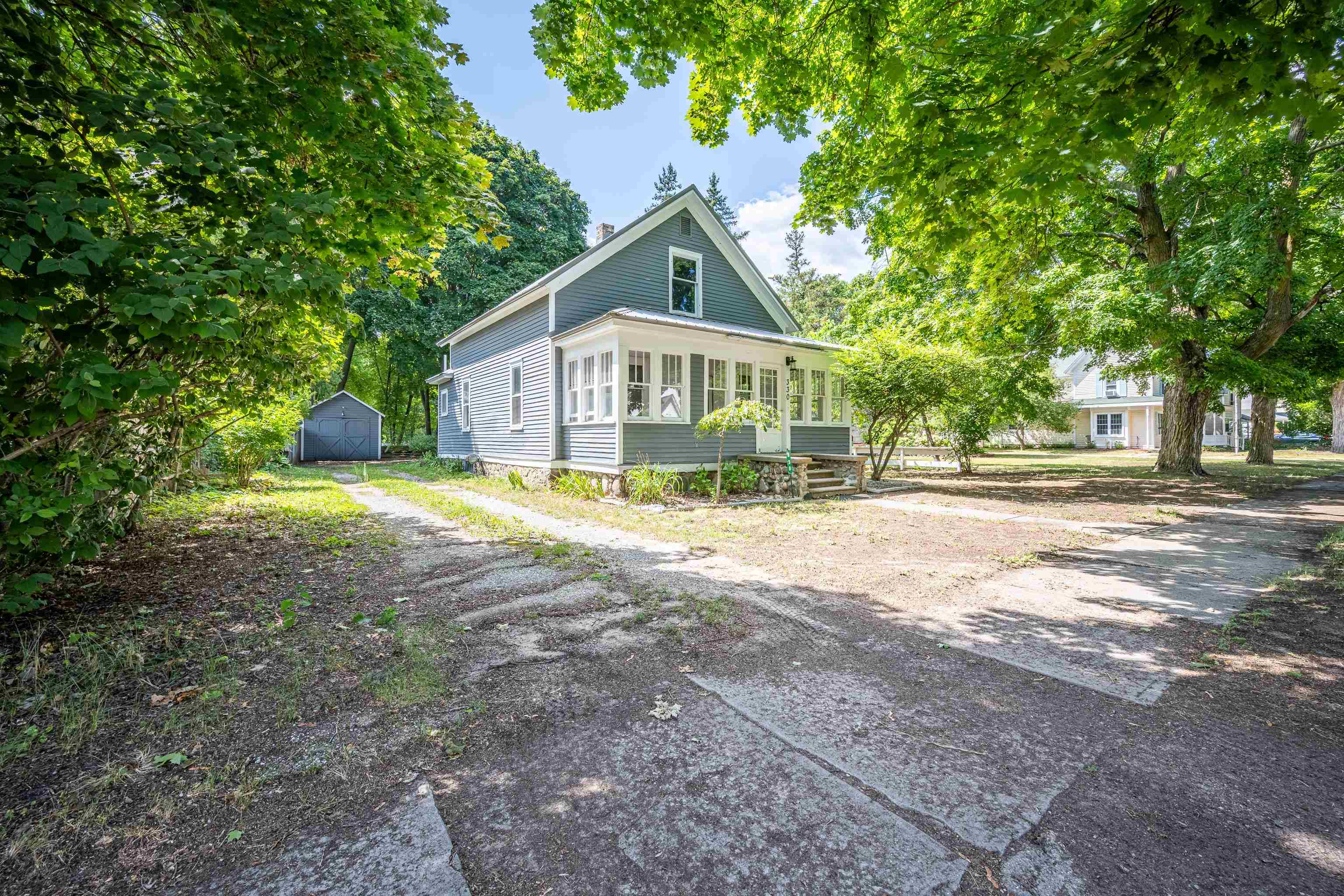 1st image of 330 S Antler St, Gladwin, MI 48624 | MLS# 50216913