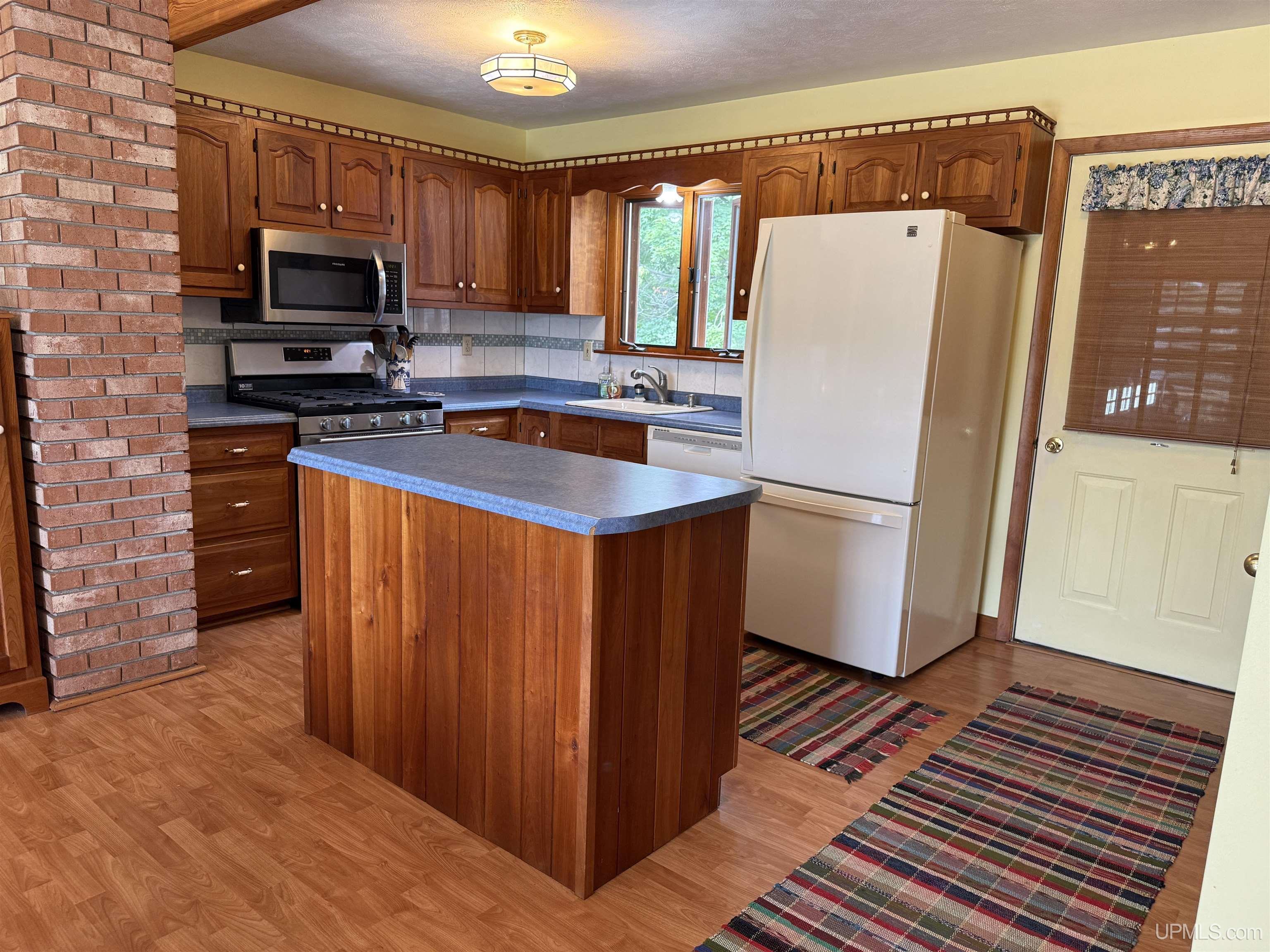 3rd image of N4156 Et Rd, Traunik, MI 49891 | MLS# 50216918
