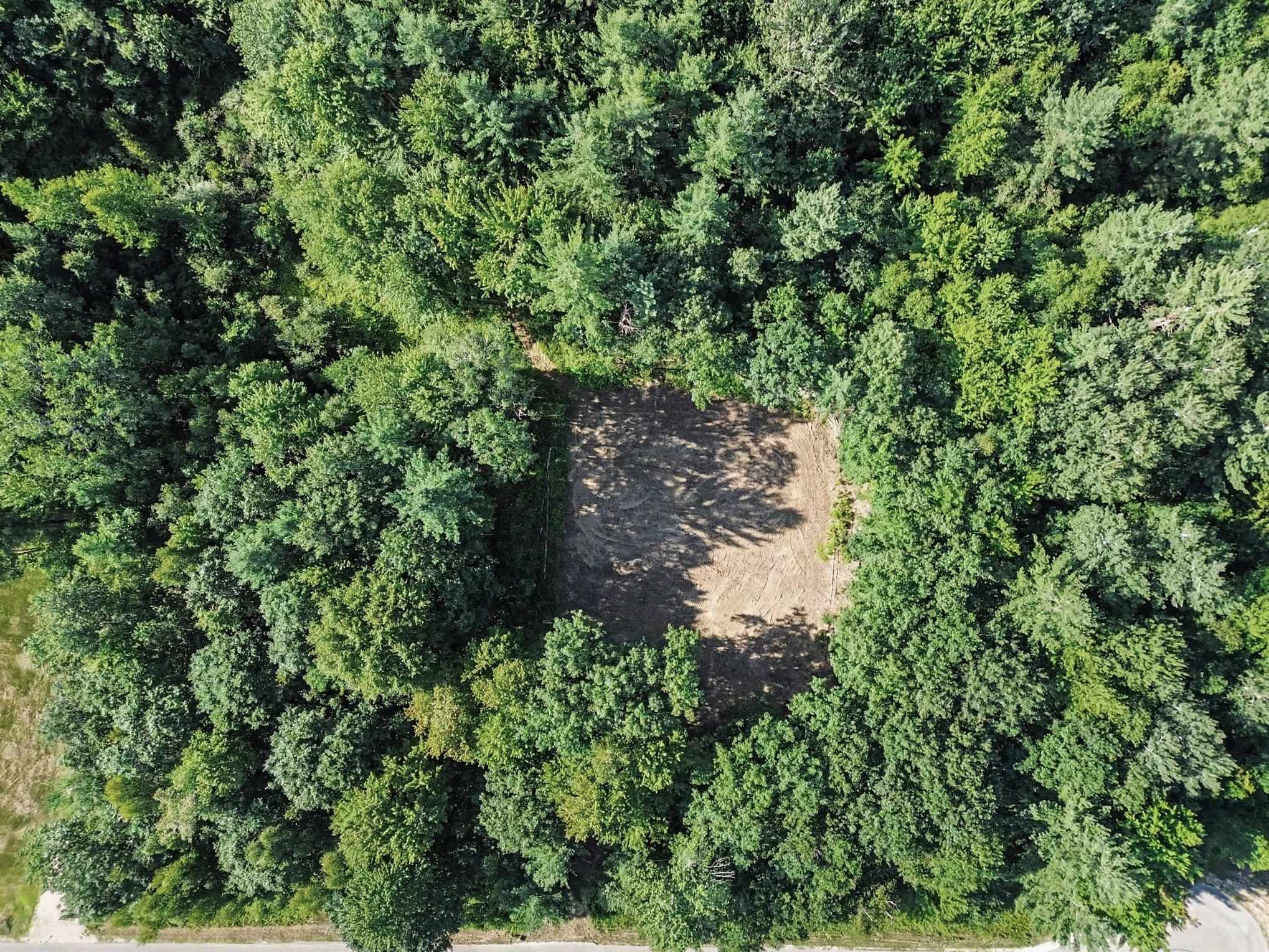 3rd image of 3591 Traxler Dr, Beaverton, MI 48612 | MLS# 50216949