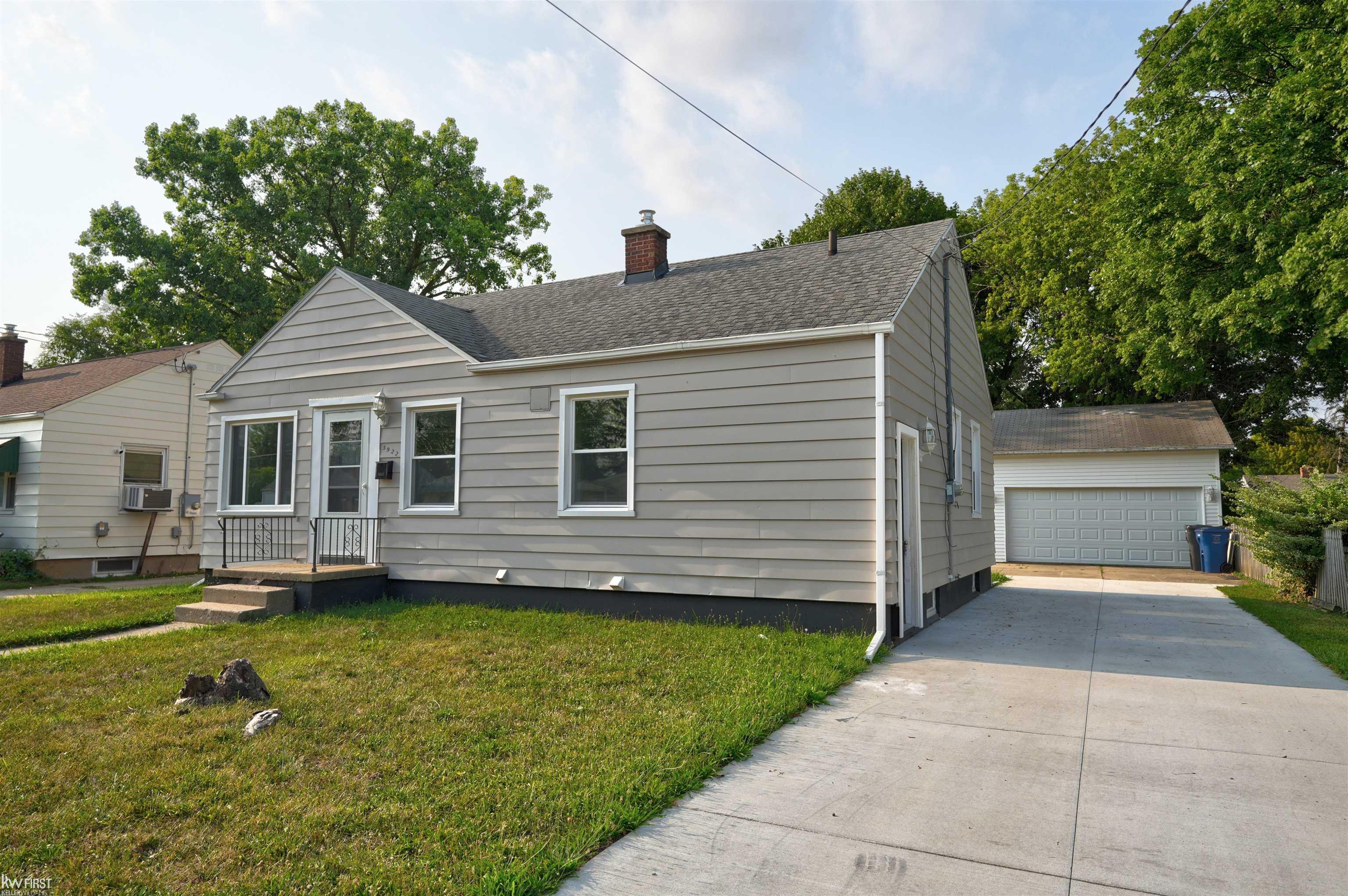 Photo 2 of Single family home for sale at 3922 Hogarth Ave, Flint, MI 48532 | MLS# 5050216970 | Listing updated on 2026-09-29