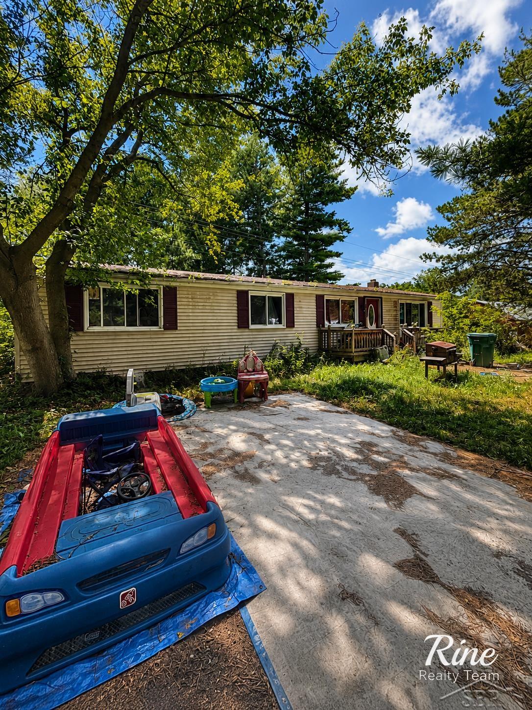 Photo 1 of Single family home for sale at 2384 E Dexter Trl, Dansville, MI 48819 | MLS# 61050217003 | Listing updated on 2026-09-02
