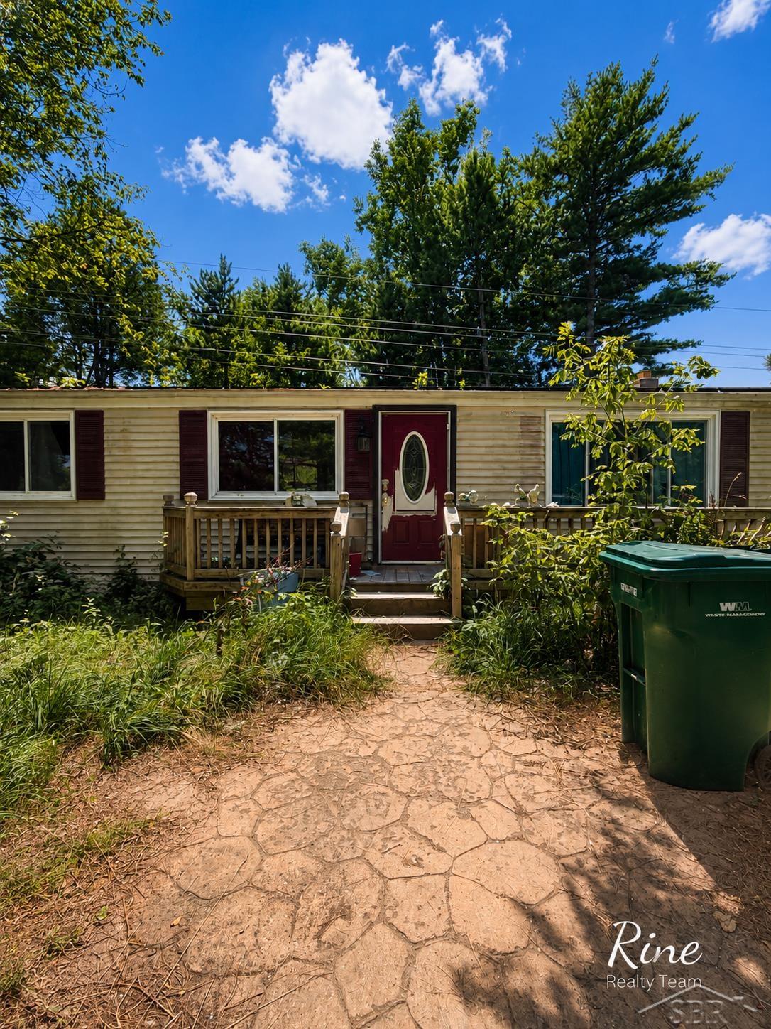 2nd image of 2384 E Dexter Trl, Dansville, MI 48819 | MLS# 50217003