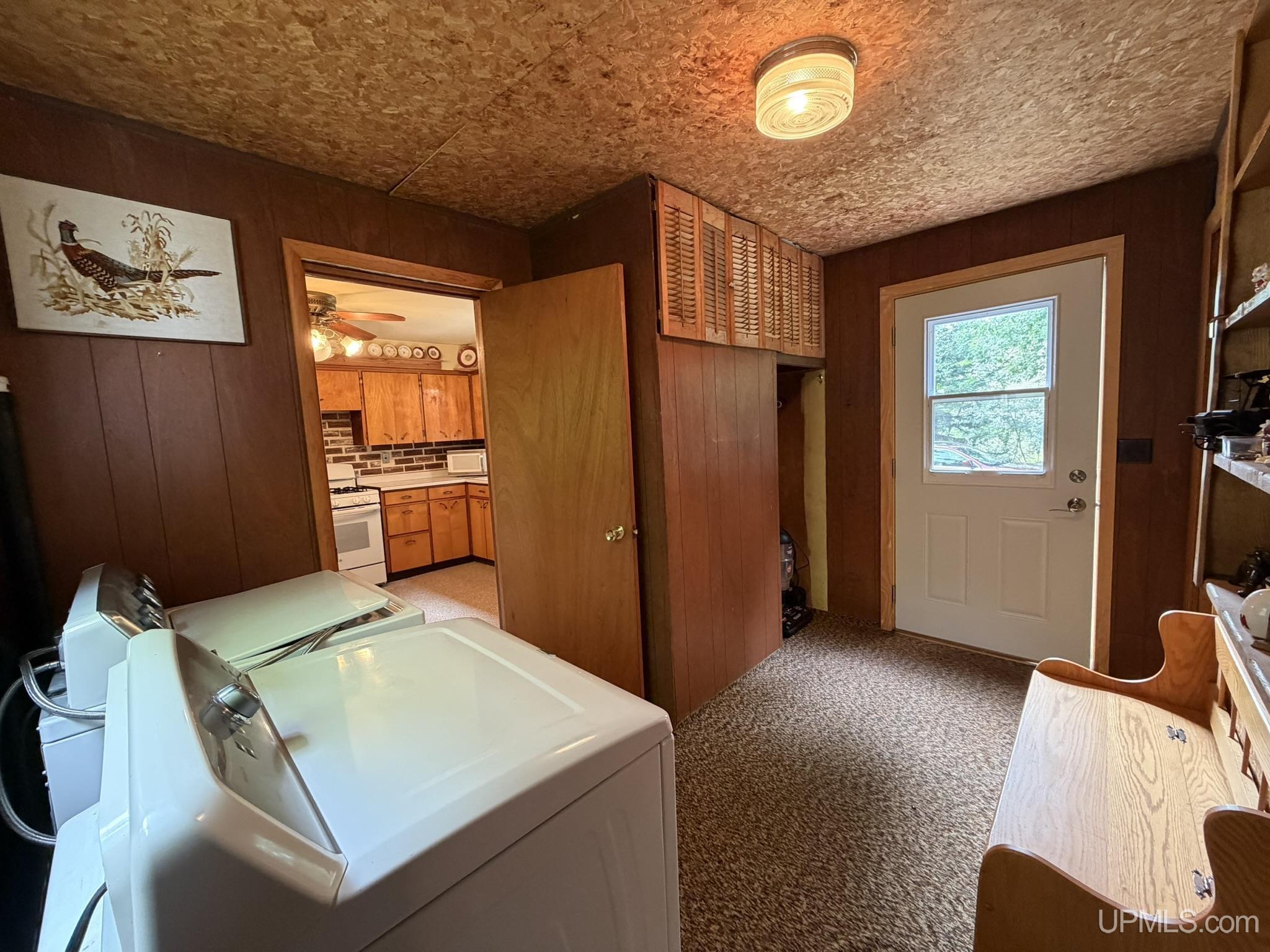 3rd image of 915 Vandenboom Ave, Marquette, MI 49855 | MLS# 50217024