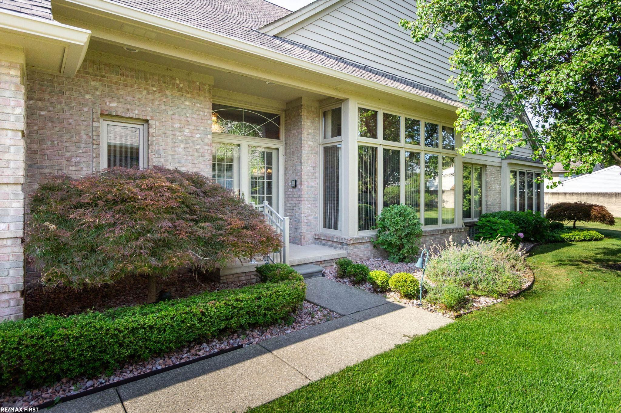 3rd image of 42857 Christina Dr #118, Sterling Heights, MI 48313 | MLS# 50217025