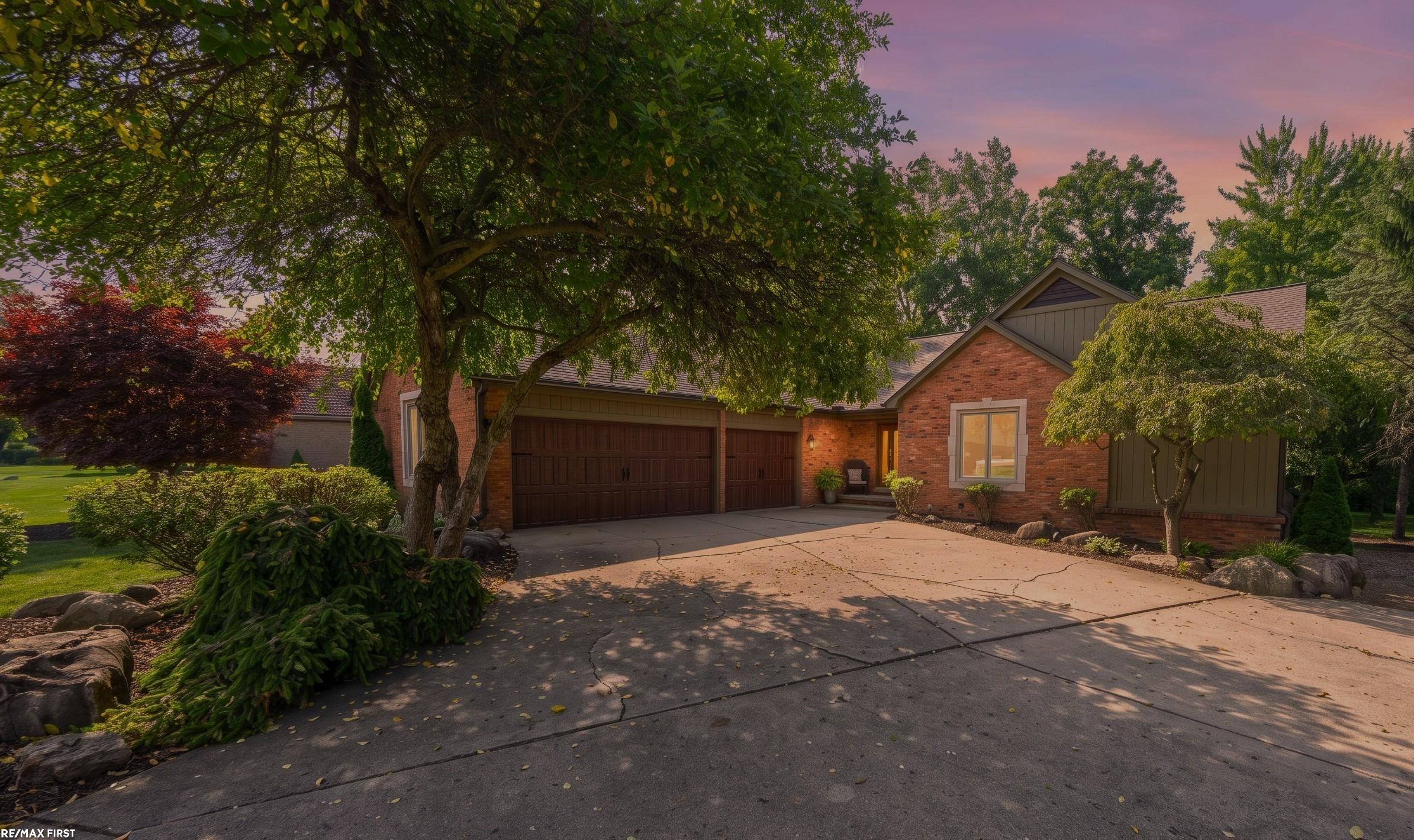 2nd image of 1734 Snowden Cir, Rochester Hills, MI 48306 | MLS# 50217084