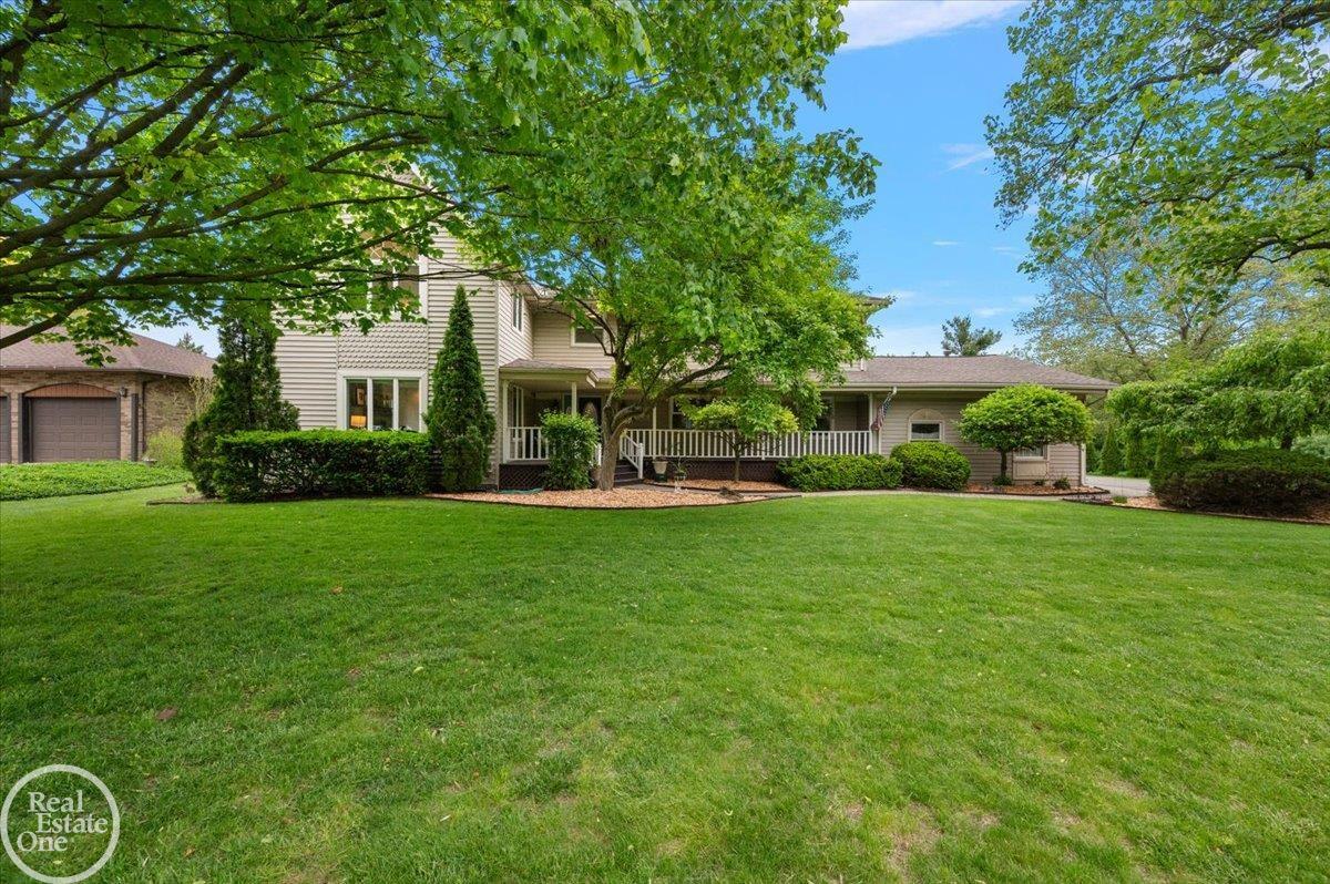 1st image of 88 Aspinwall Drs, Troy, MI 48098 | MLS# 50217123