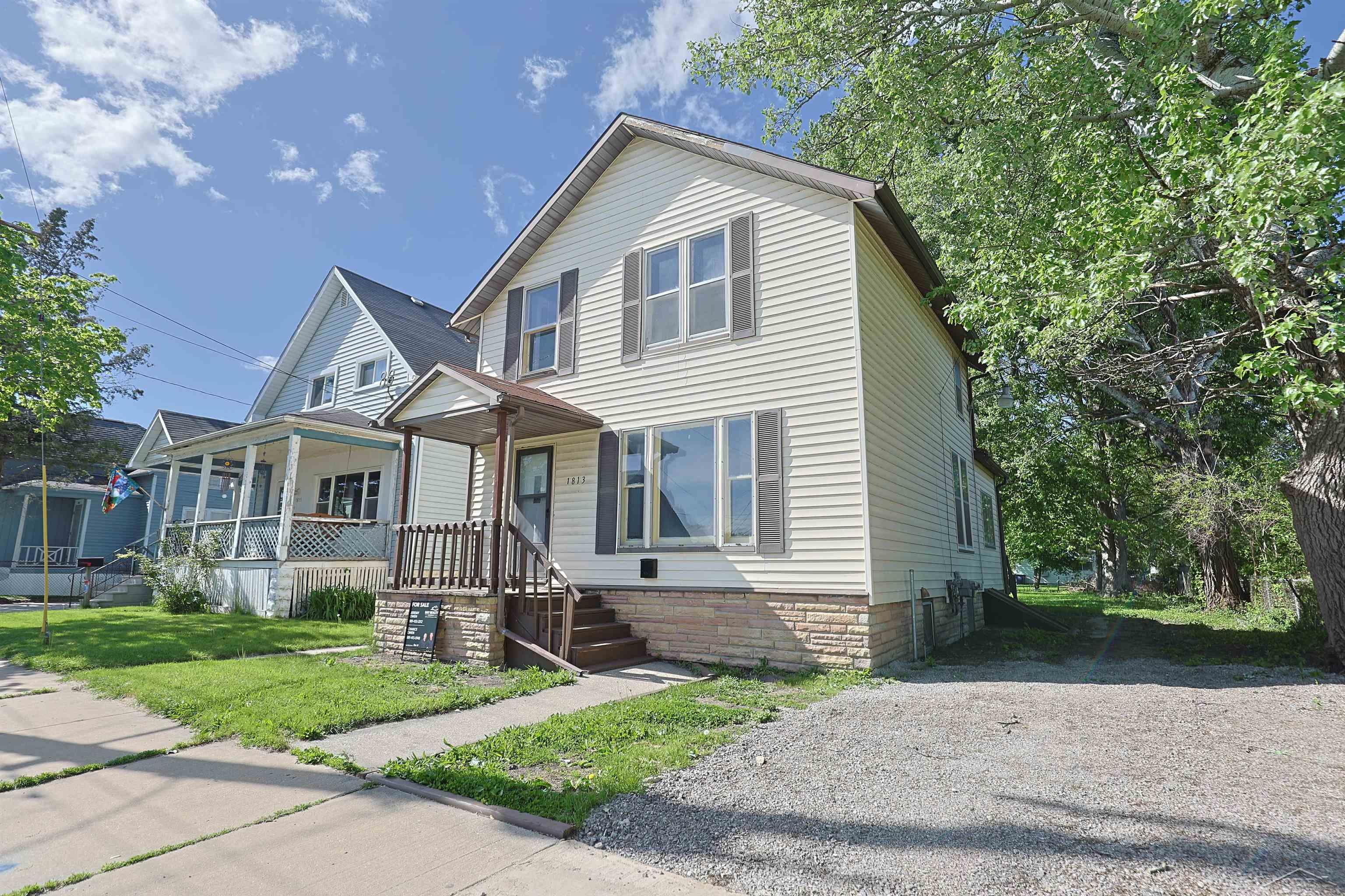 1st image of 1813 3rd St St, Bay City, MI 48708 | MLS# 50217135