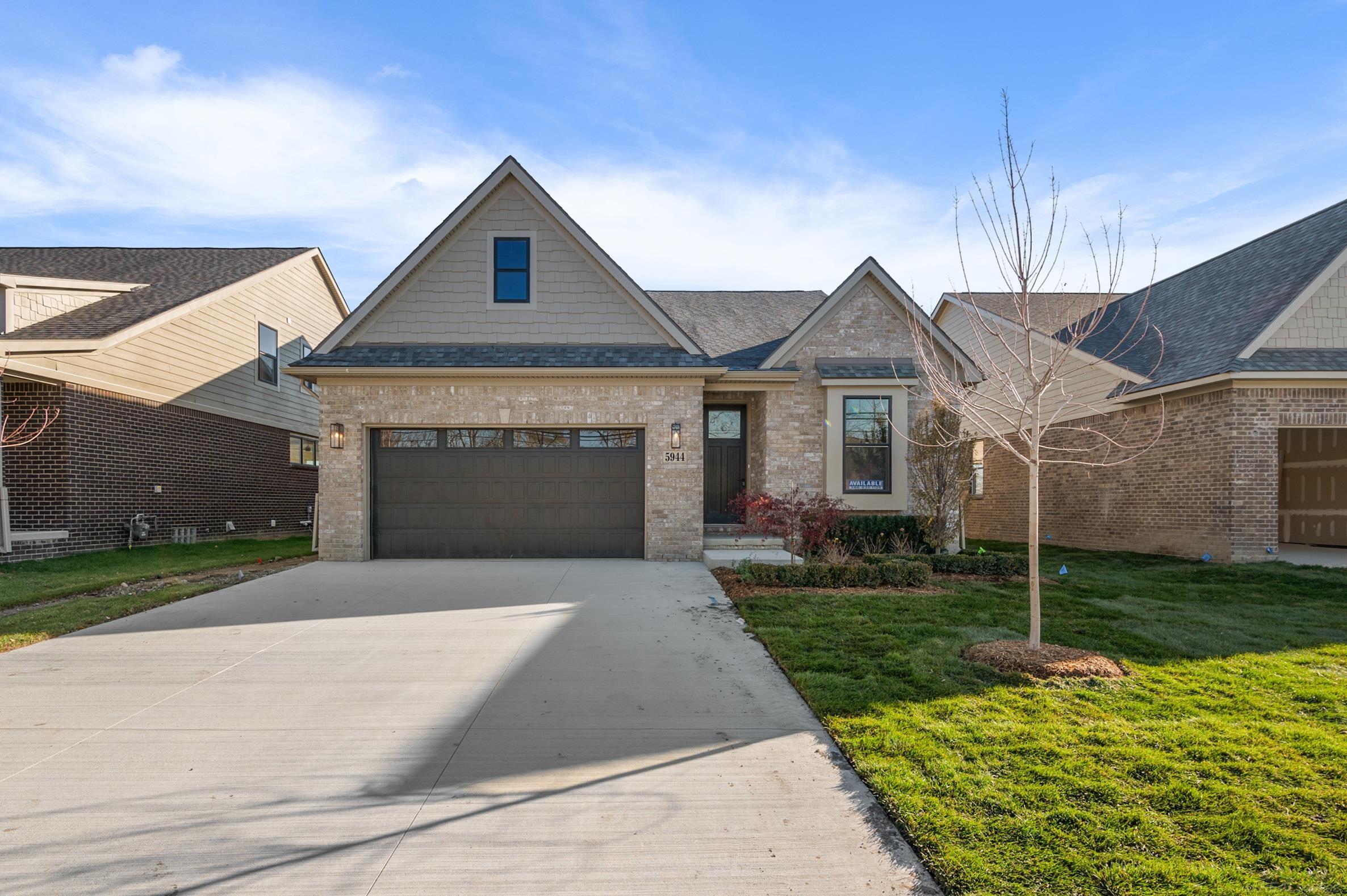 2nd image of 5944 Willow Grove Dr, Troy, MI 48085 | MLS# 50217148