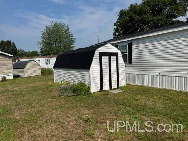 3rd image of 155 29Th St, Gladstone, MI 49829 | MLS# 50217158